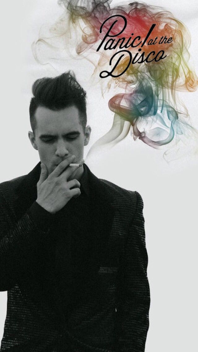 Brendon Urie Edit/wallpapers Brendon Urie Lgbtq Laptop - Panic At The Disco Smoke , HD Wallpaper & Backgrounds