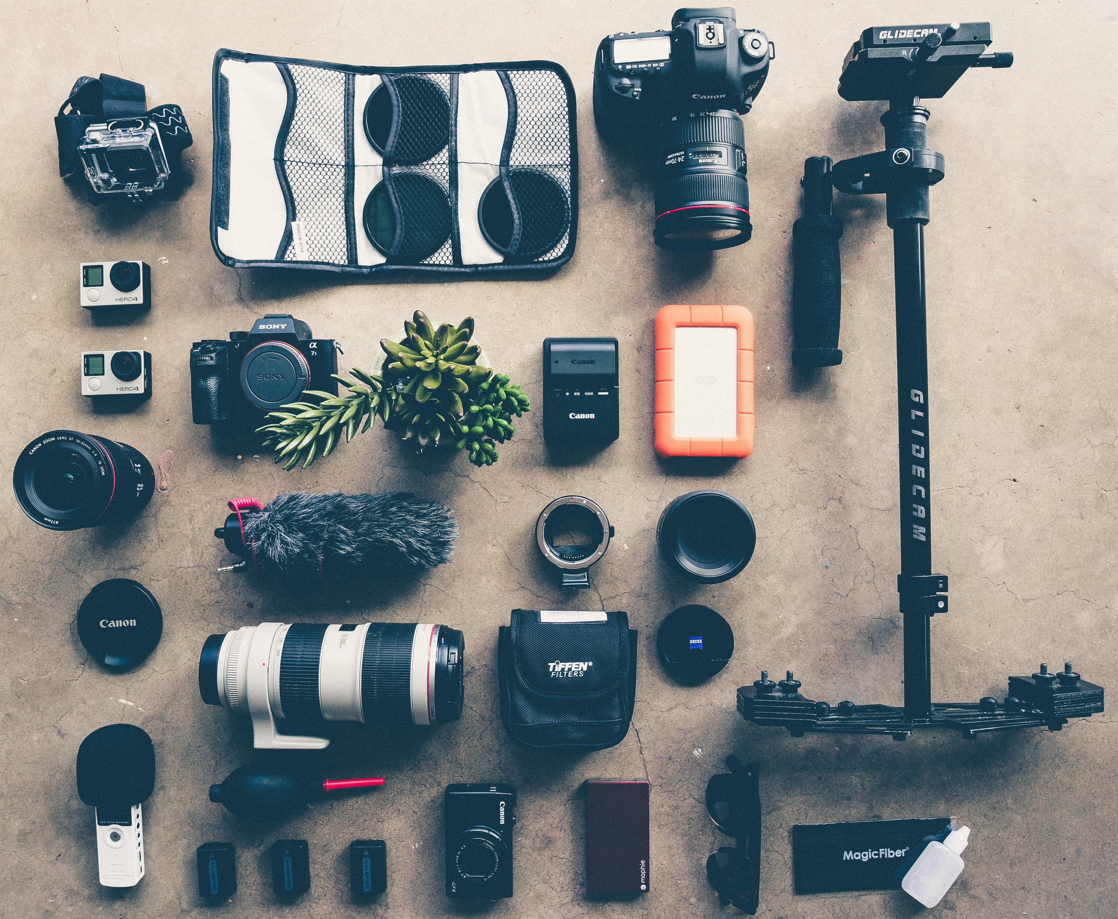 #3840x3156 Flatlay Knolling Gopro And Canon Hd 4k Wallpaper - Photography Salary In India , HD Wallpaper & Backgrounds