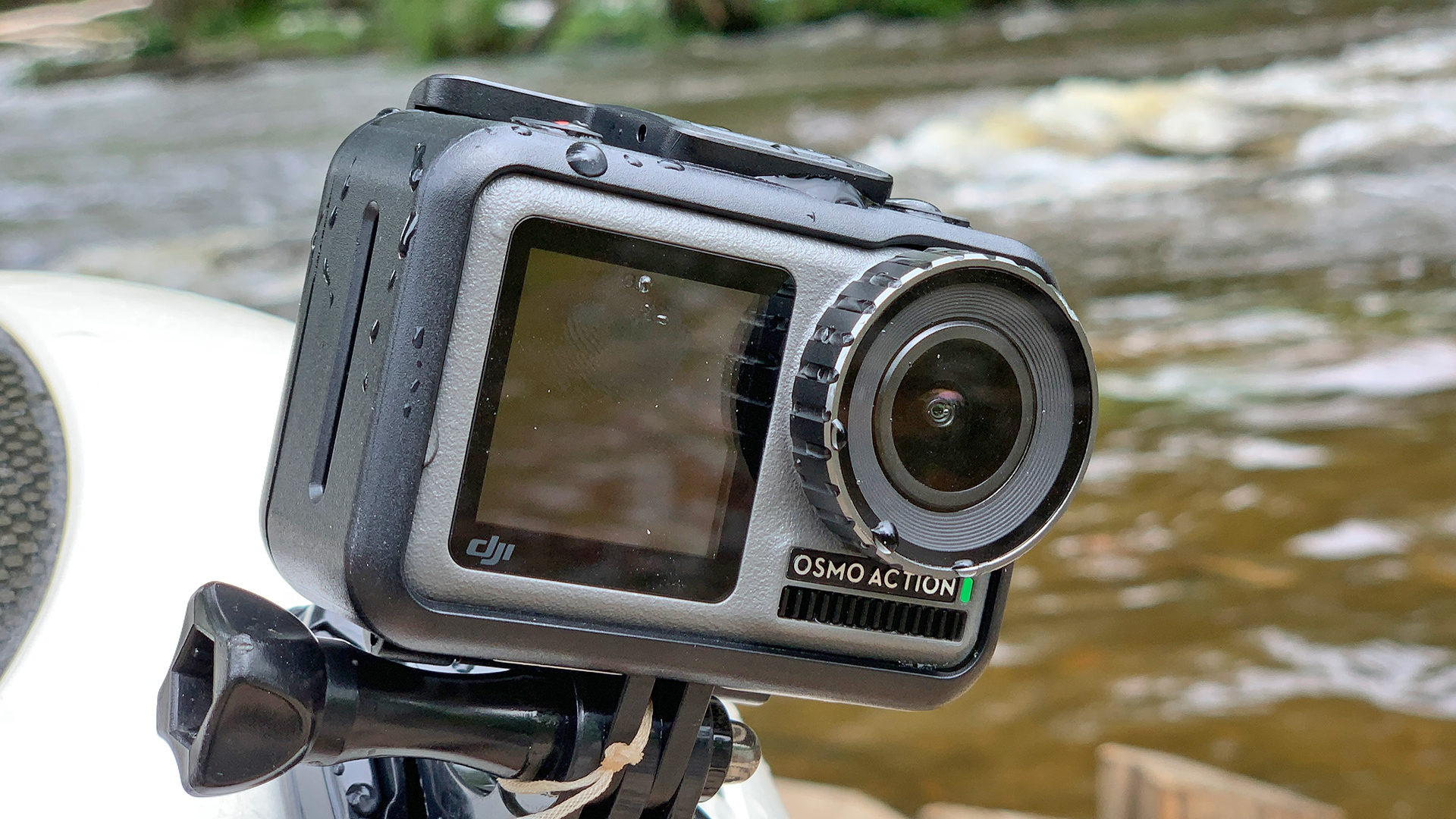 S What Happens When Dji And Gopro Go Head To Head - Video Camera , HD Wallpaper & Backgrounds