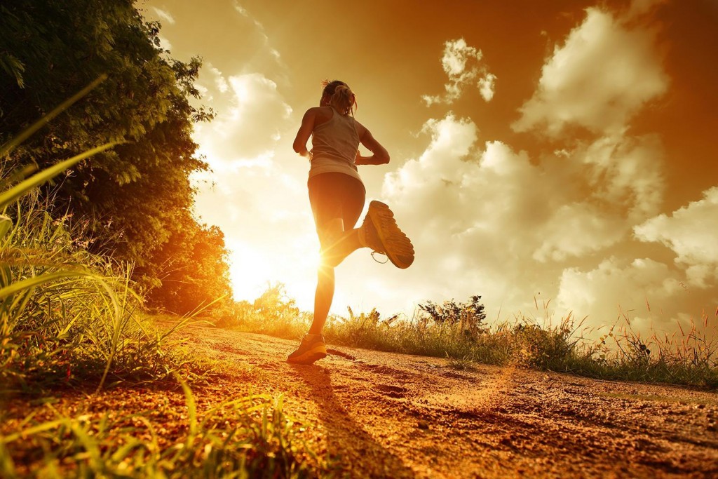 Jogging In The Morning Wallpapers Hd - Workout Outside , HD Wallpaper & Backgrounds