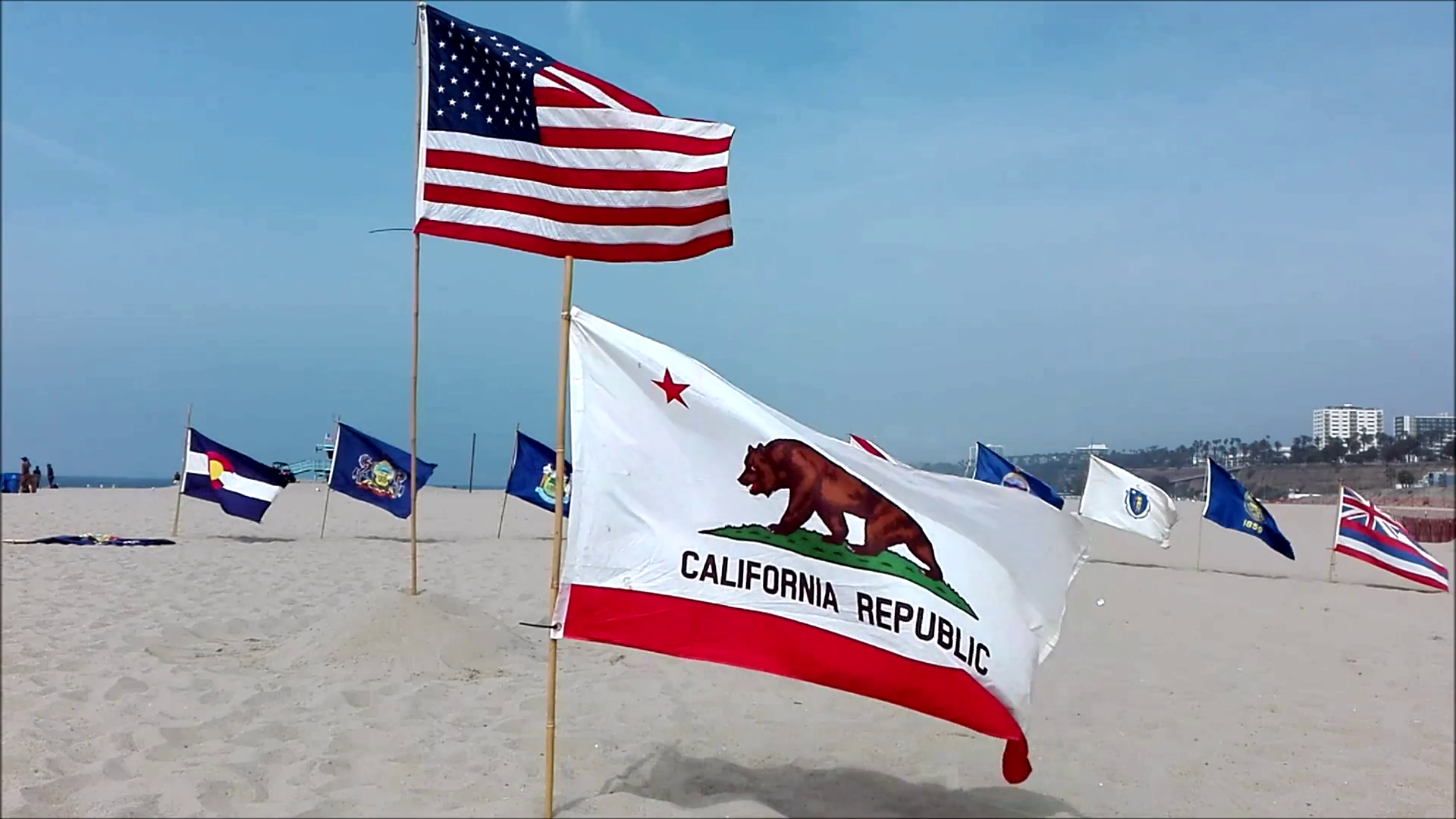 United States And California Republic Flags On The - Flag Of The United States , HD Wallpaper & Backgrounds