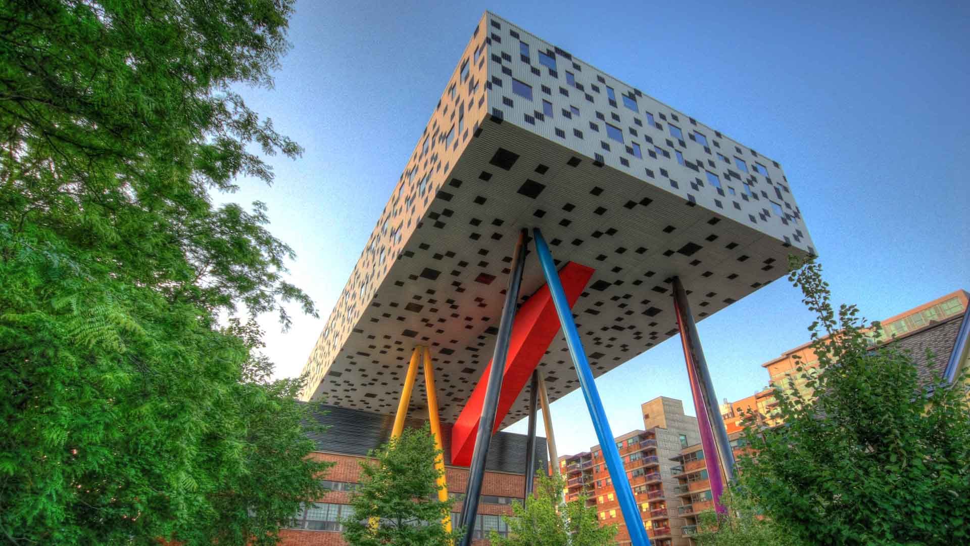 Ontario College Of Art And Design Toronto Hd Wallpaper - Buildings On Stilts , HD Wallpaper & Backgrounds