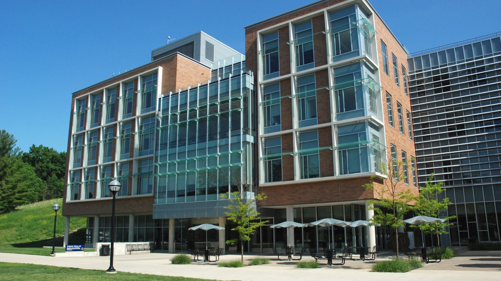 Download University Of Michigan College Confidential, - Commercial Building , HD Wallpaper & Backgrounds