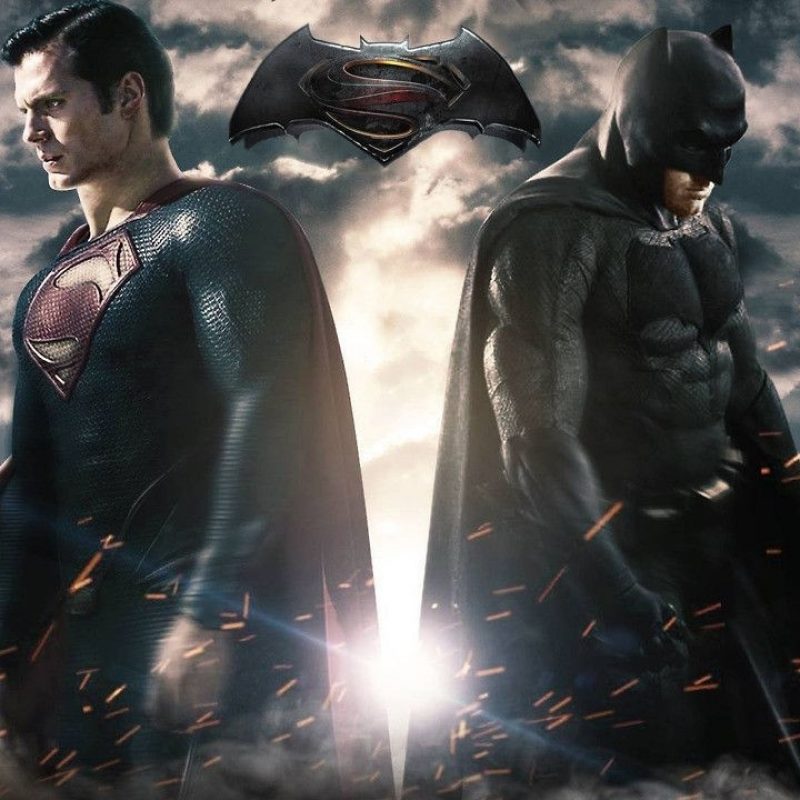 10 Best Batman Vs Superman Desktop Wallpaper Full Hd - Batman Vs Superman Body Henry Cavill , HD Wallpaper & Backgrounds