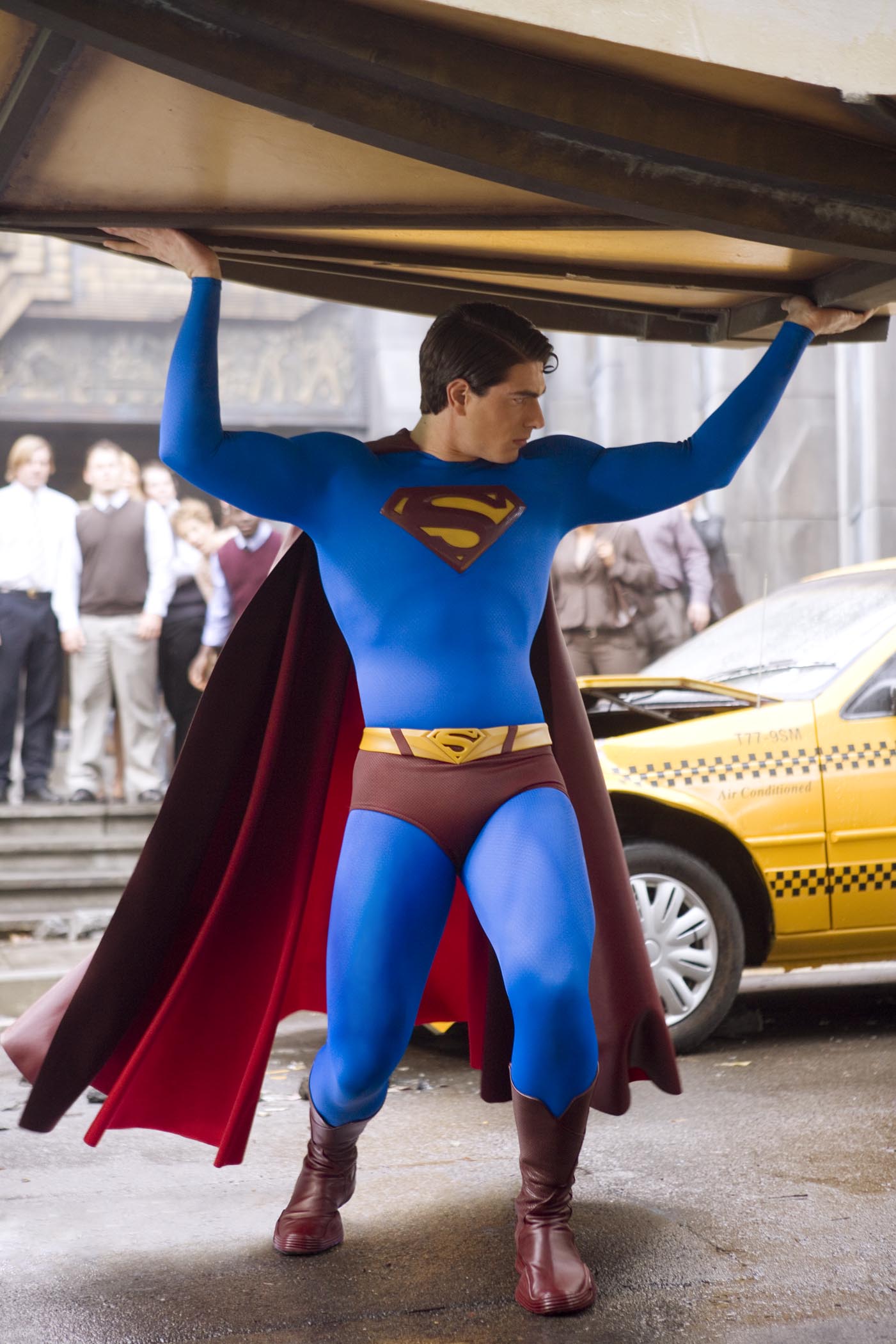 2005 Movie News Archives - Superman Lifting Something , HD Wallpaper & Backgrounds
