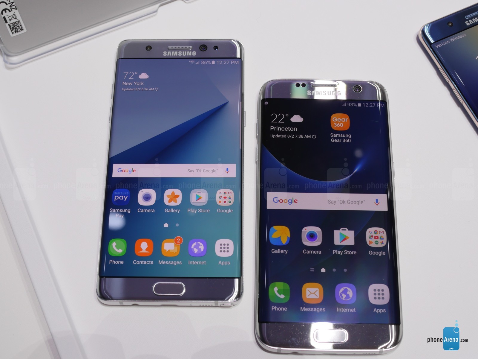 Galaxy Note 7 Vs Galaxy S7 Edge - Galaxy S7 Edge Vs Note 7 , HD Wallpaper & Backgrounds