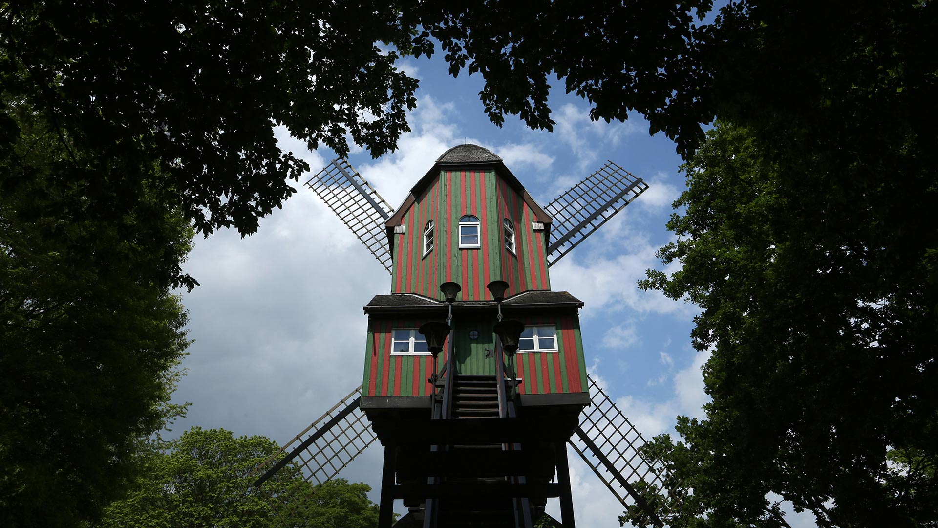 Narrenwindmühle Windmill, Dülken, Germany [bing Daily - Windmill , HD Wallpaper & Backgrounds