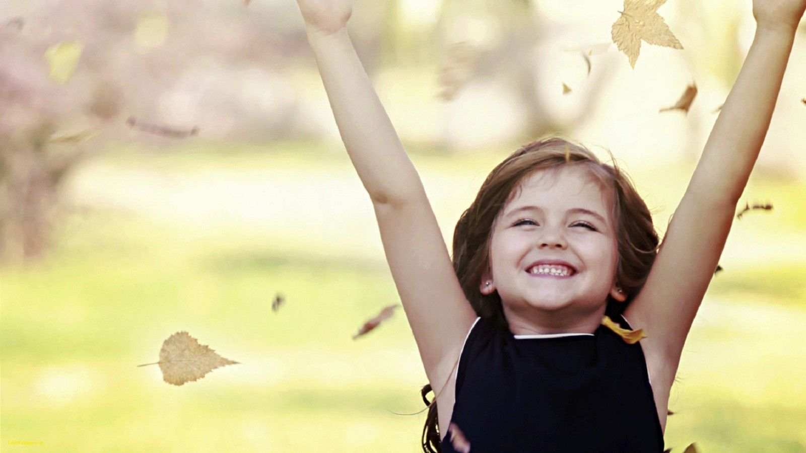 Cute Happy Girl Images - Cute Happy Little Girl , HD Wallpaper & Backgrounds