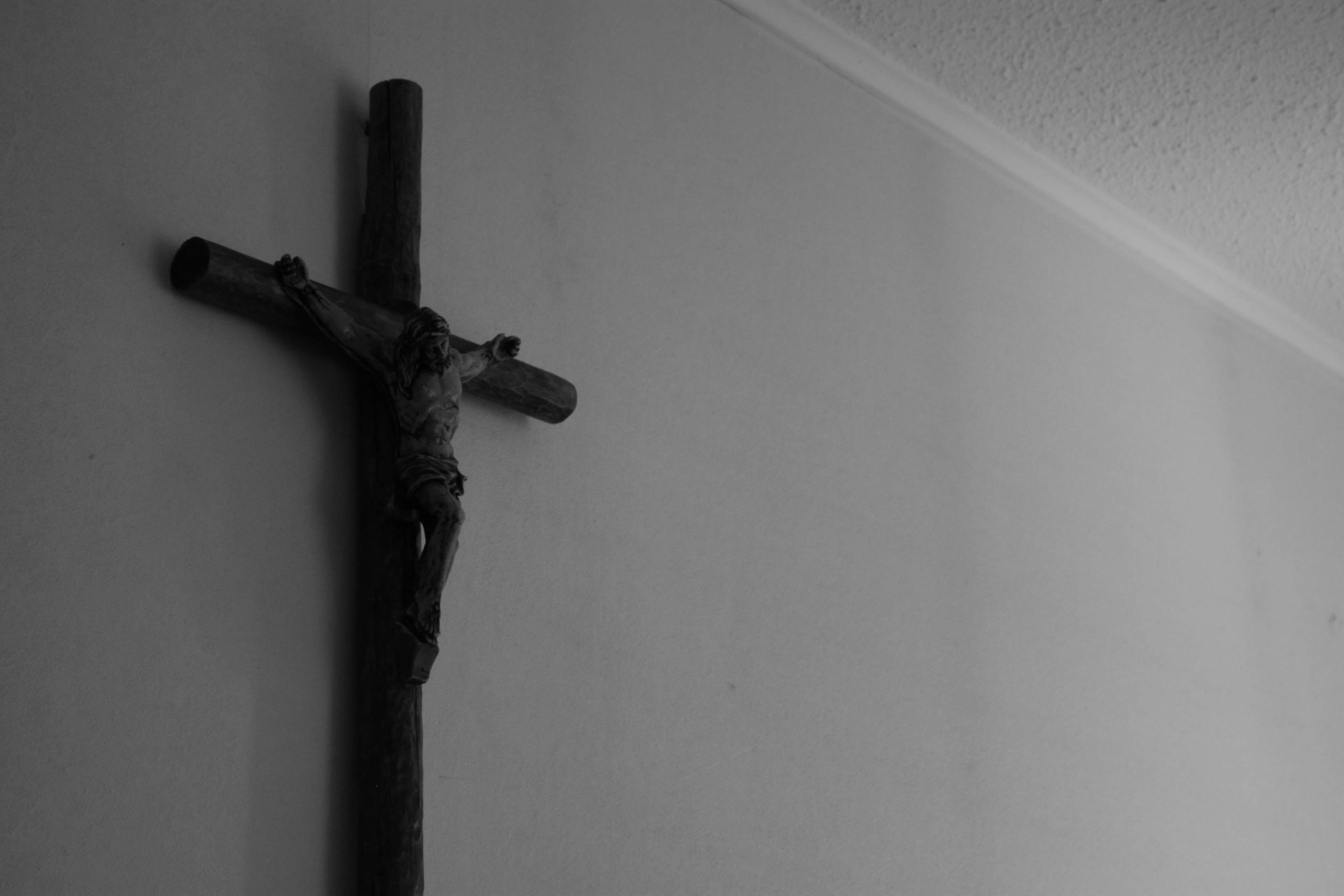 Black And White, Christ, Crucifix, God, Jesus, Religious - Cross , HD Wallpaper & Backgrounds