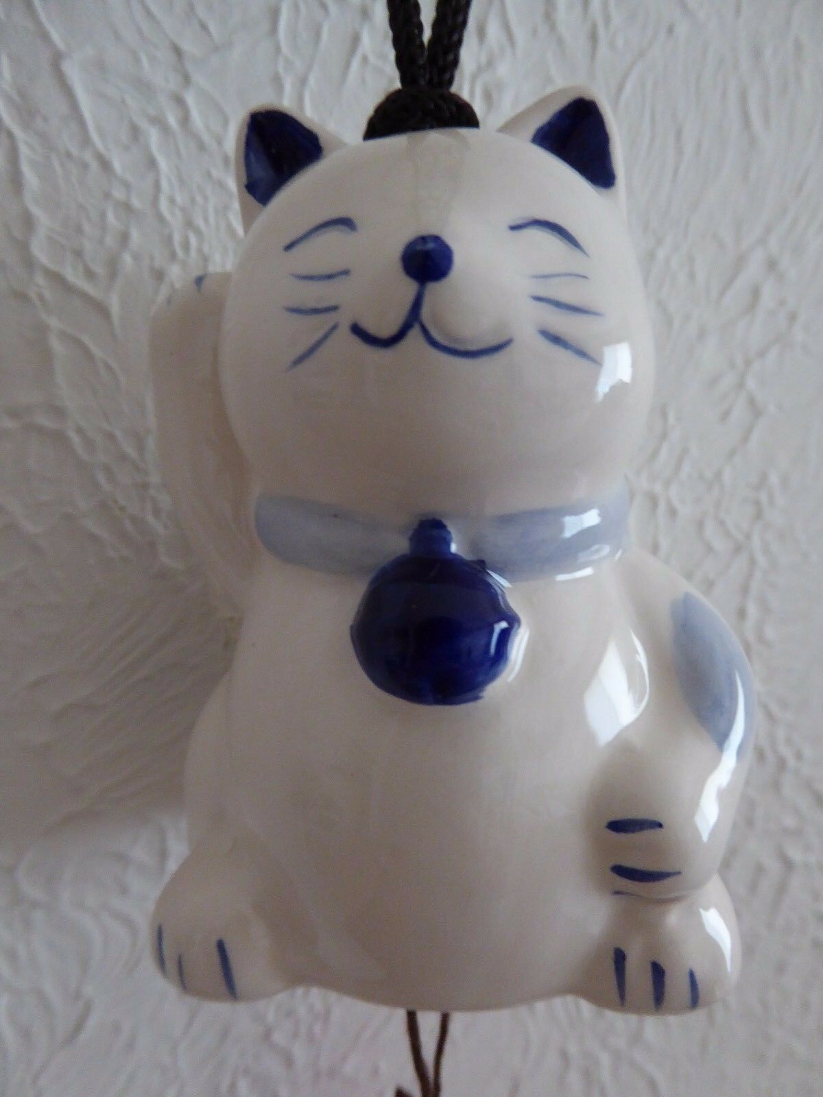 Temporary Maneki Neko Japanese Lucky Cat Porcelain - Figurine , HD Wallpaper & Backgrounds