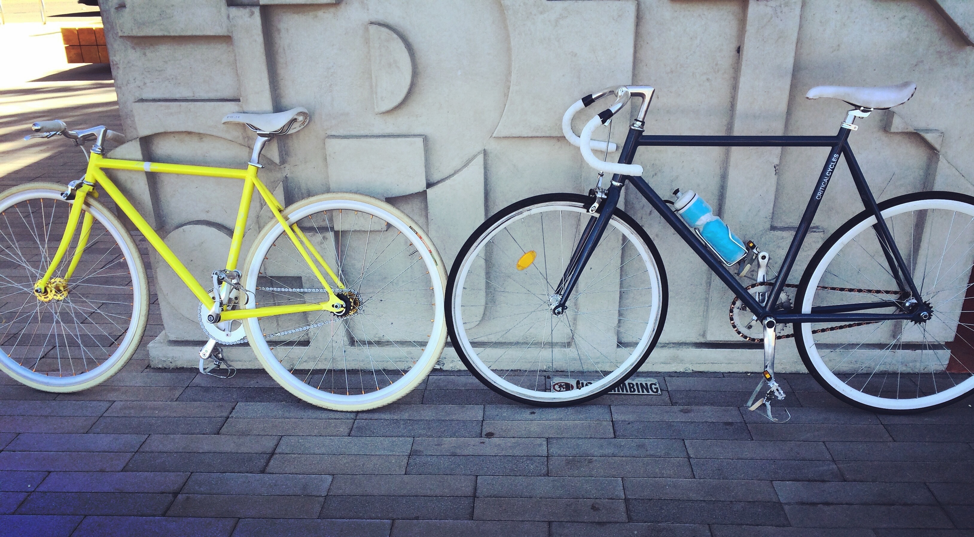 Two Black And Yellow Fixed Gear Bicycle - Paint Bicycle Diy , HD Wallpaper & Backgrounds