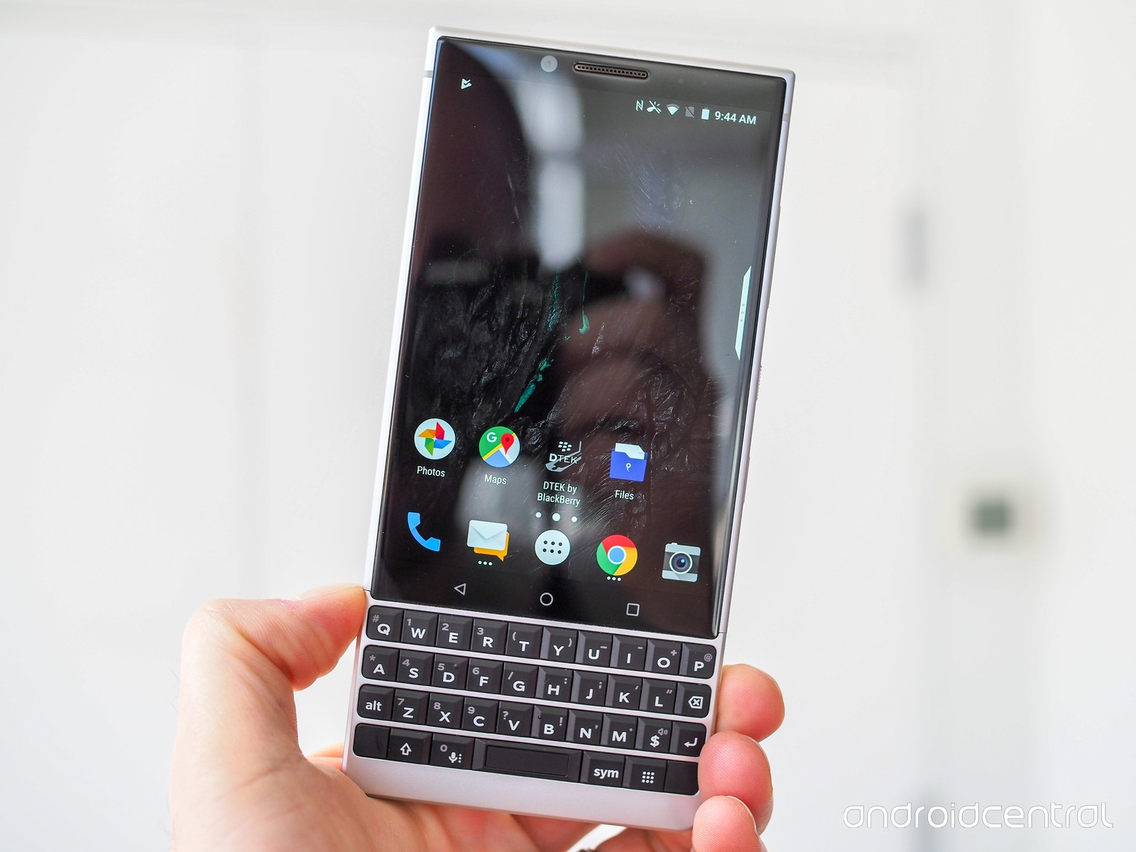 Everything You Need To Know - Blackberry Key2 , HD Wallpaper & Backgrounds
