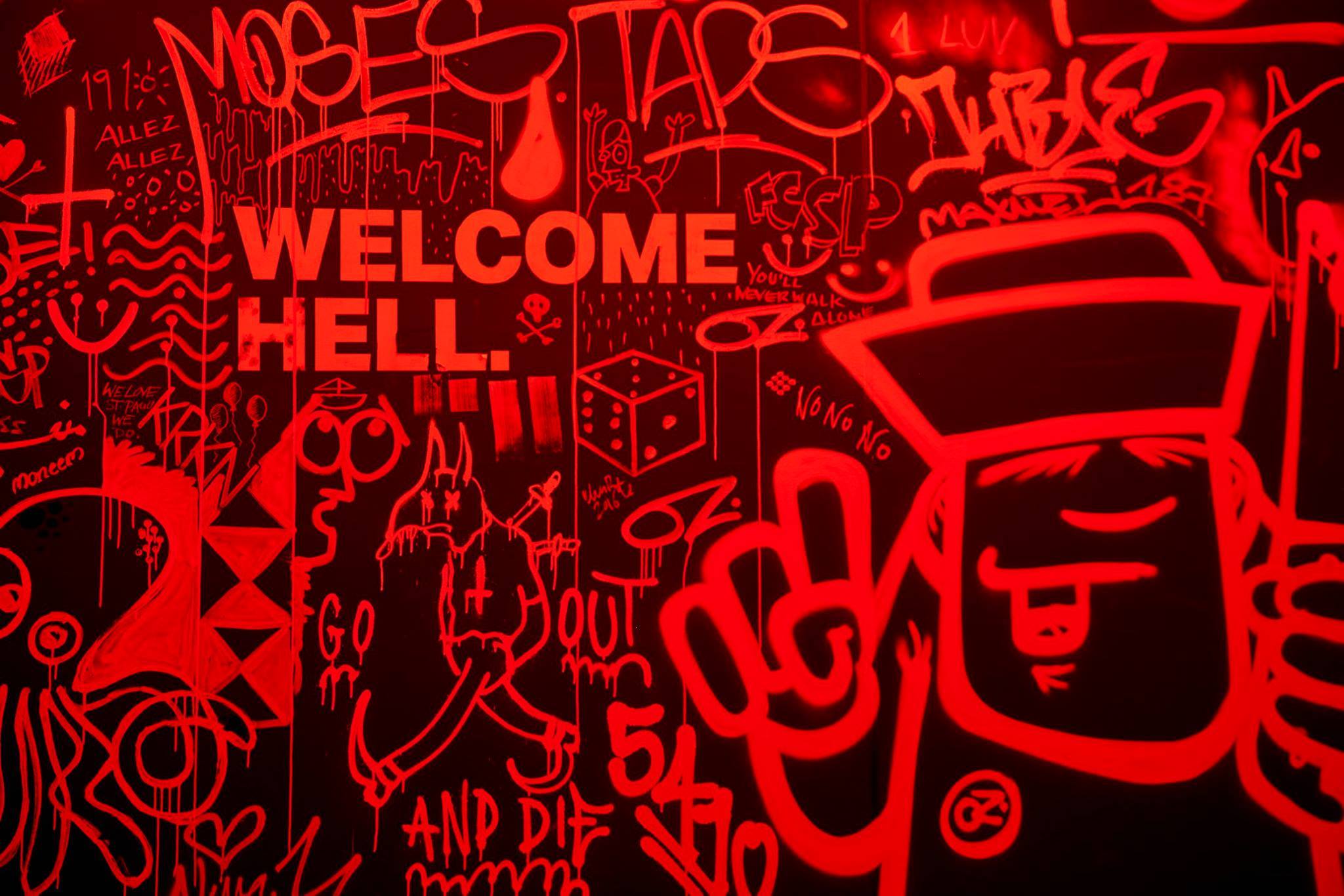 Not Sure If This Means “welcome To Hell” Or If The - St Pauli Stadium