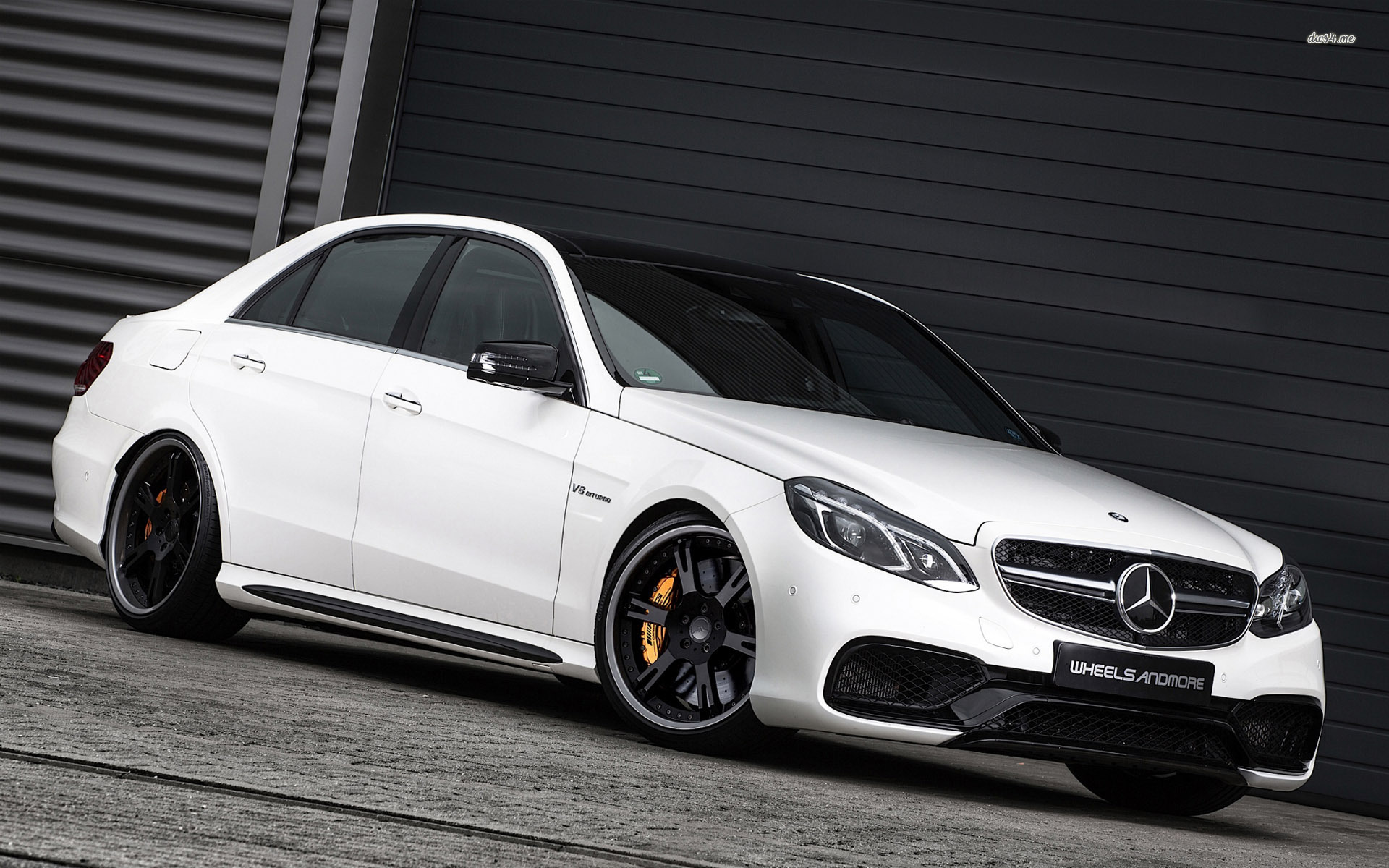 Wheelsandmore Mercedes-benz E63 Amg Wallpaper - 2014 E63 Amg White , HD Wallpaper & Backgrounds