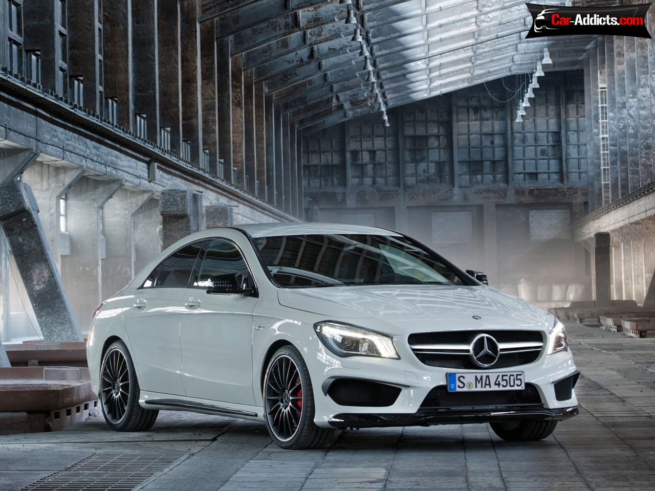 Mercedes Cla45 Amg - Mercedes Benz Cla 220 Amg , HD Wallpaper & Backgrounds