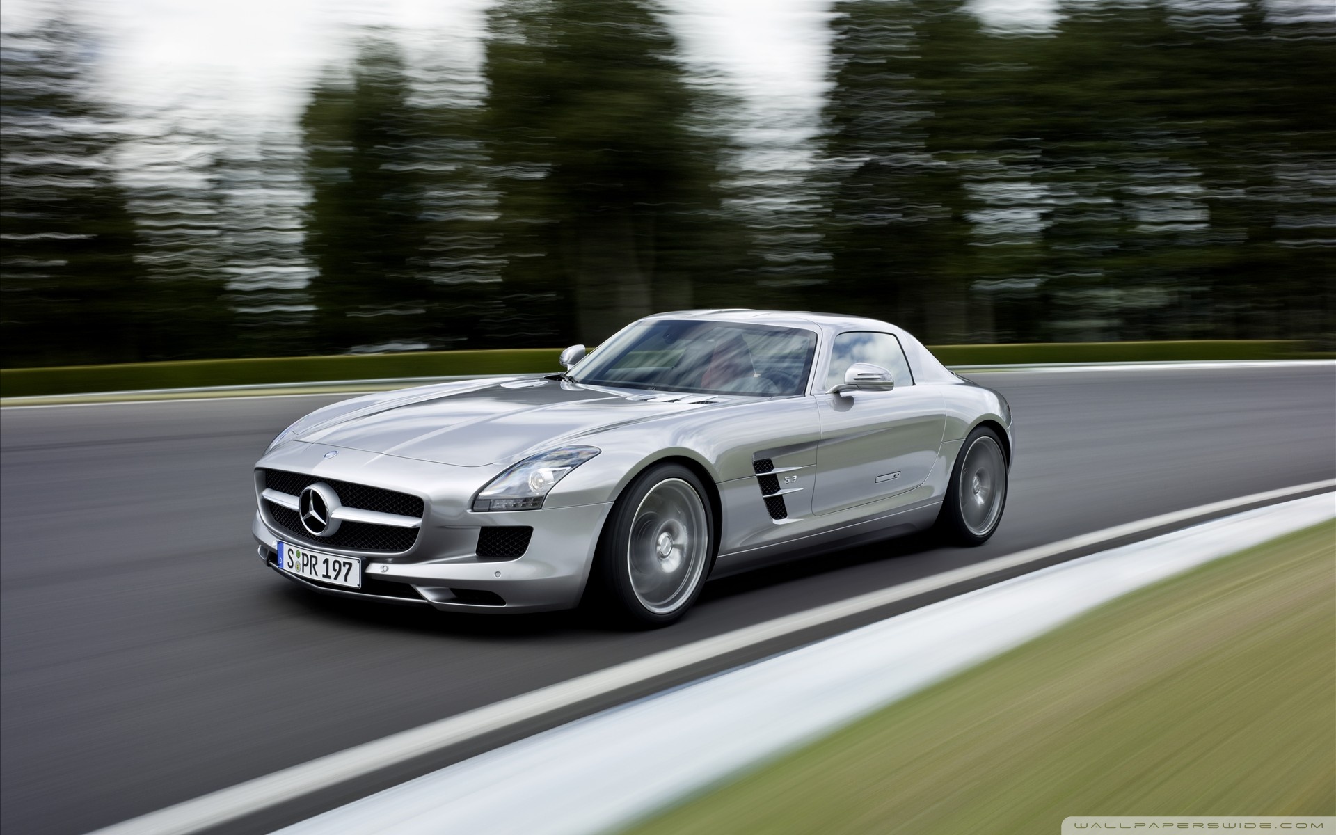 Related Wallpapers - Mercedes 6.2 V8 Amg , HD Wallpaper & Backgrounds