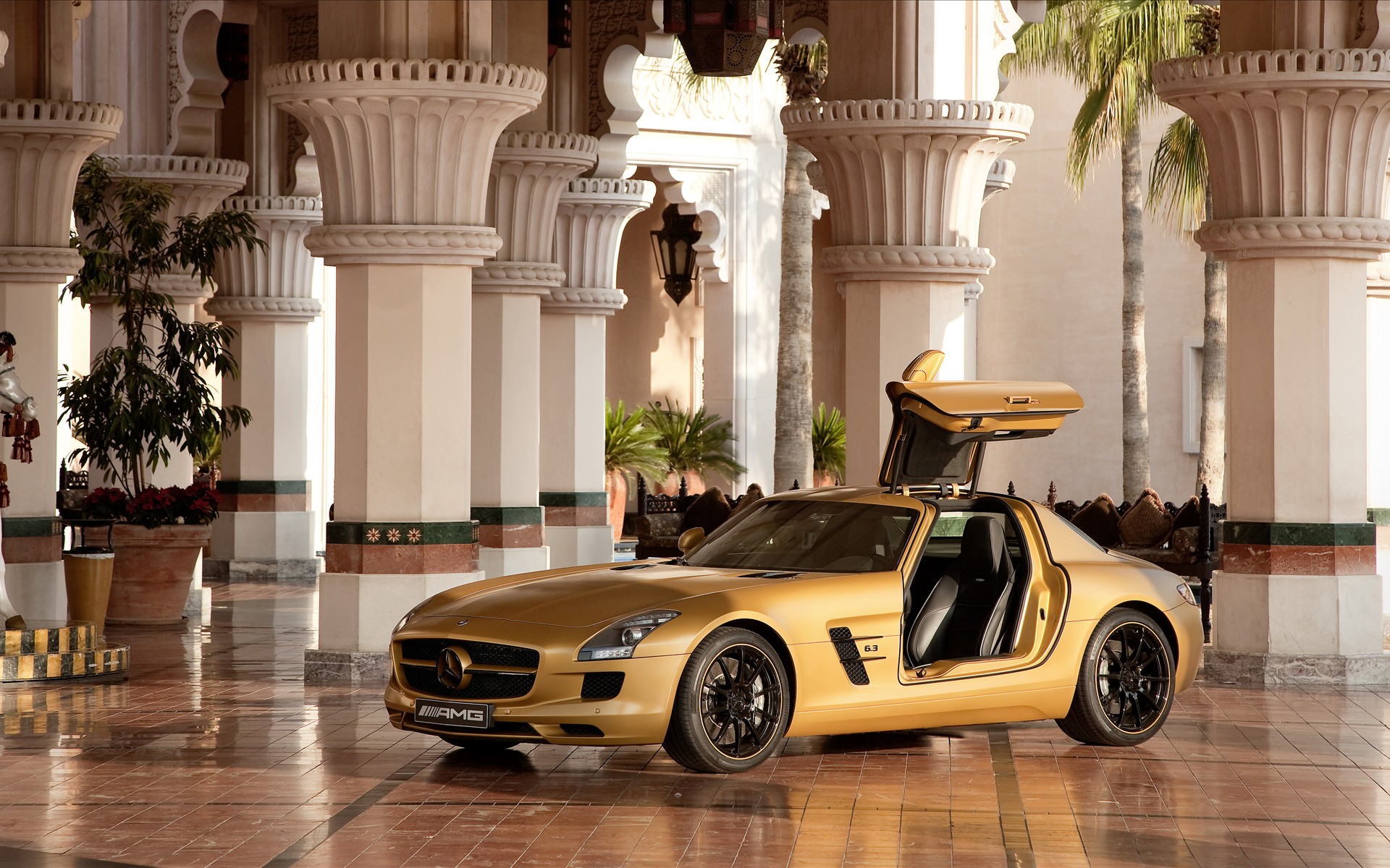 Sls Amg Roadster High Definition Wallpaper - Mercedes Sls Amg Gold , HD Wallpaper & Backgrounds