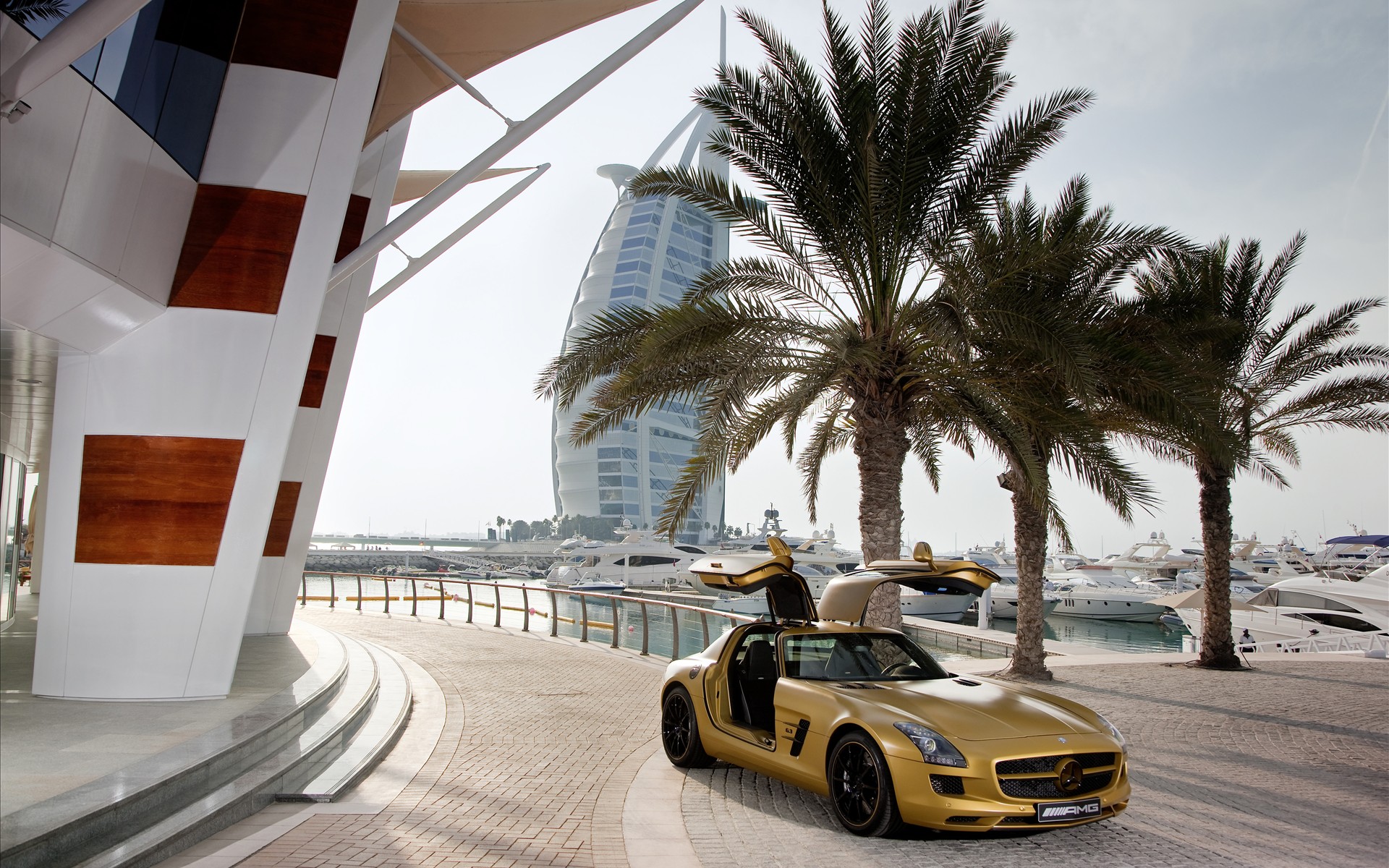 Mercedes Benz Sls Amg Desert Gold - Mercedes Sls Amg Desert Gold , HD Wallpaper & Backgrounds