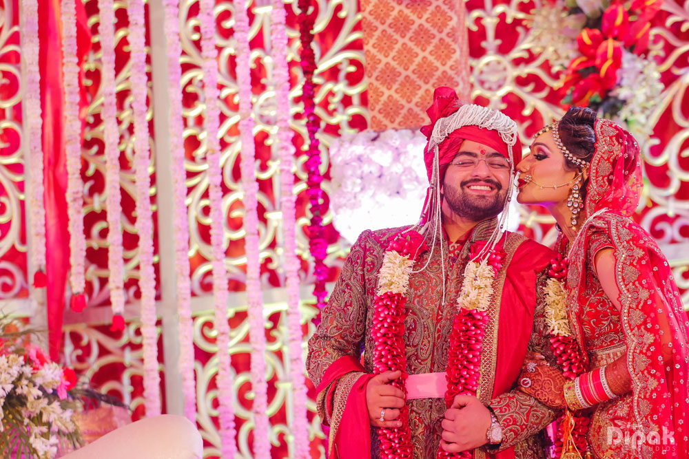 Great Indian Wedding Couple Photography - Marriage Couple Hd , HD Wallpaper & Backgrounds
