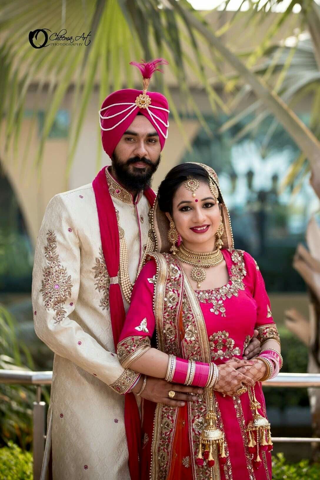 Indian Wedding Couple Images Hd Source - Royal Wedding Couple Poses , HD Wallpaper & Backgrounds