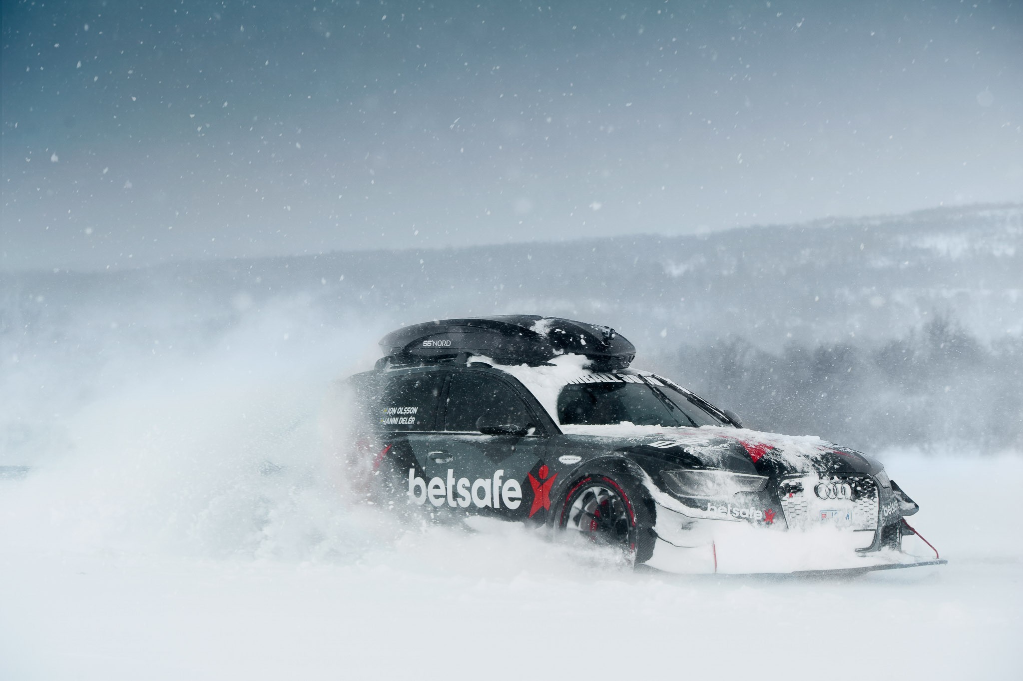 Audi Rs6 Audi Rs6 Audi Rs6 Avant Gumball Gumball 3000 - Jon Olsson Audi Rs6 Snow , HD Wallpaper & Backgrounds