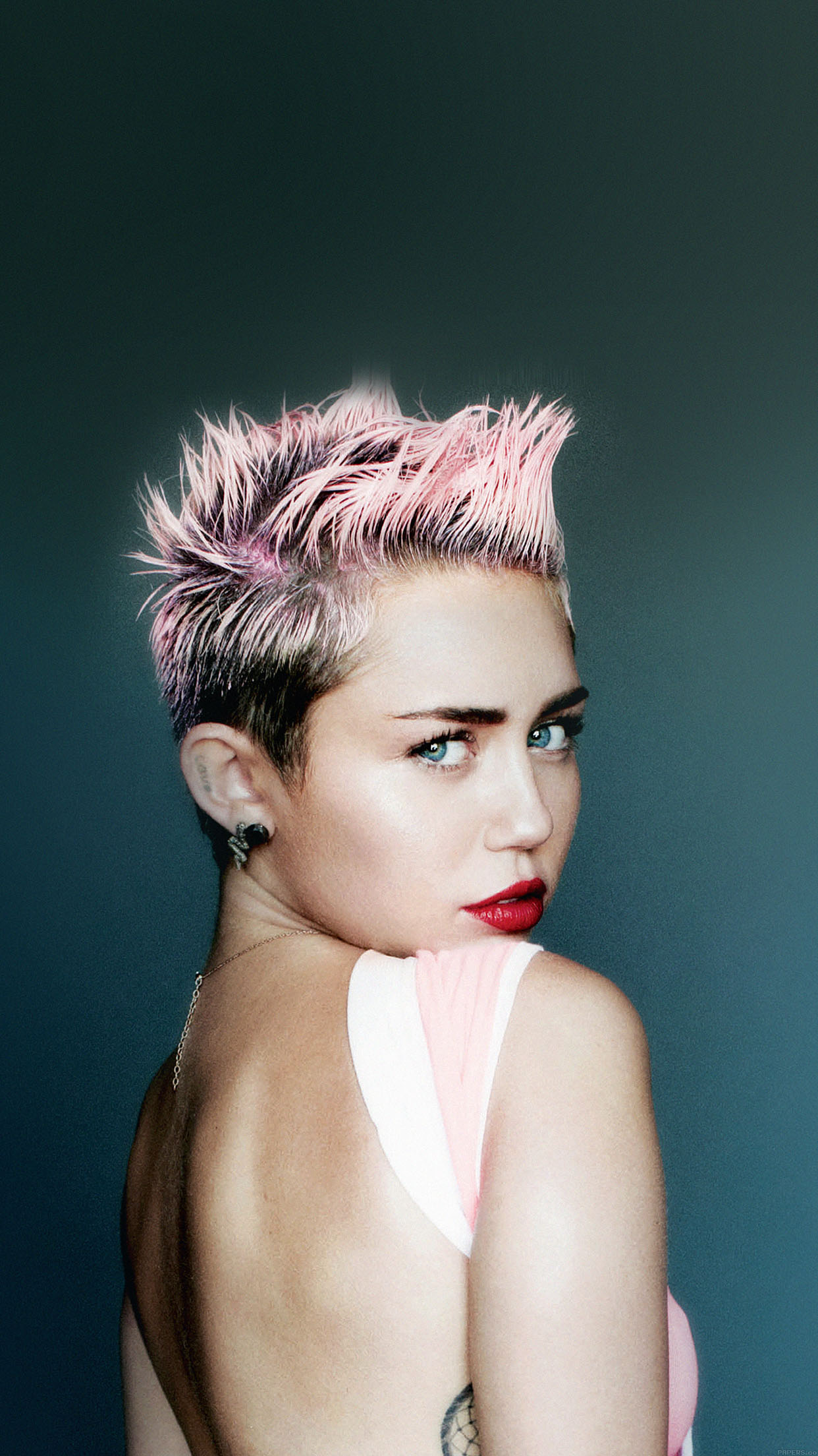 Iphone 6 Plus - Miley Cyrus , HD Wallpaper & Backgrounds