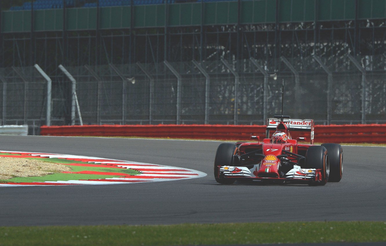 Photo Wallpaper Formula 1, Jules Bianchi, Ferrari F14t - Race Track , HD Wallpaper & Backgrounds