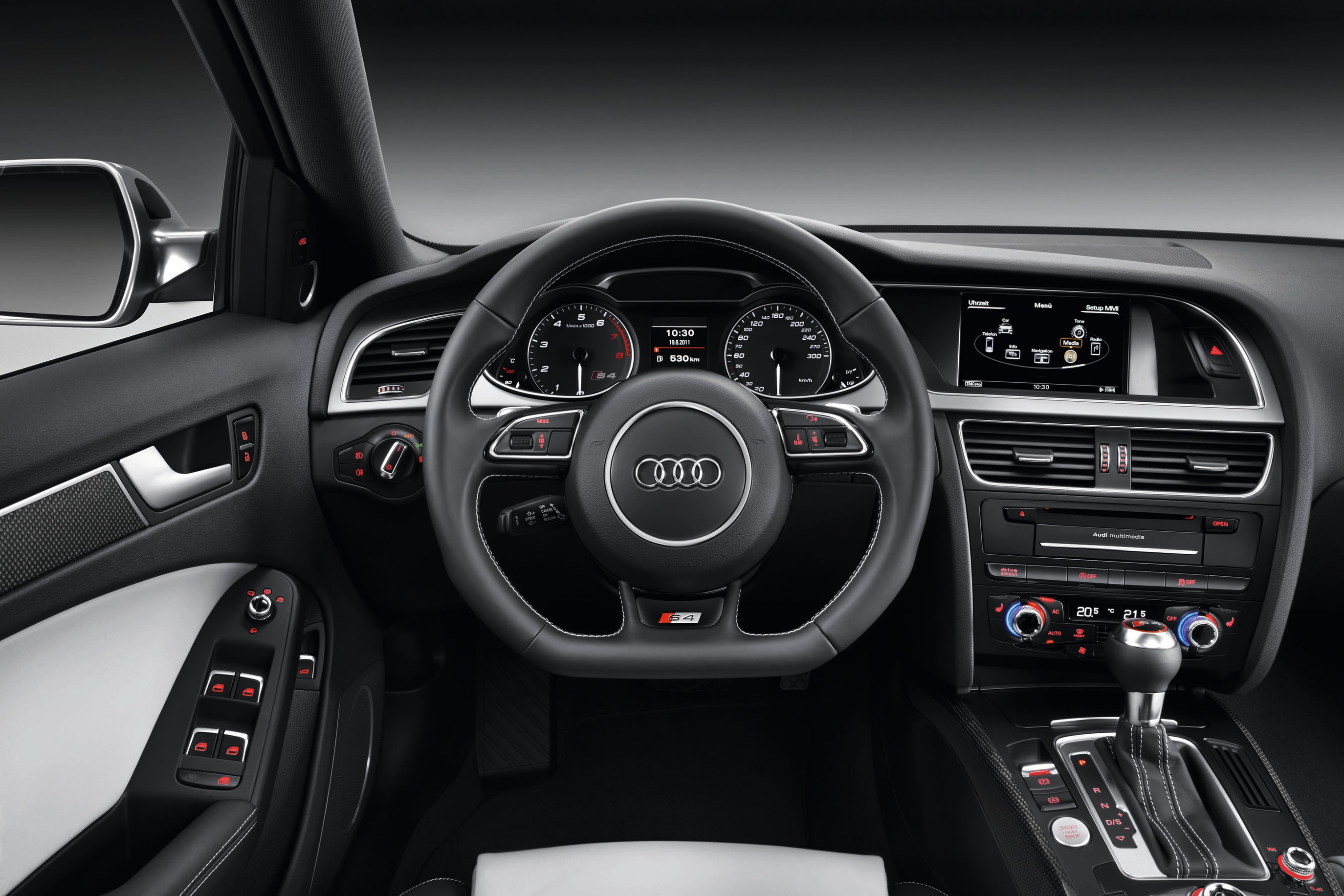 Audi A4 Avant 2012 Wallpaper - 2014 Audi Allroad Interior , HD Wallpaper & Backgrounds