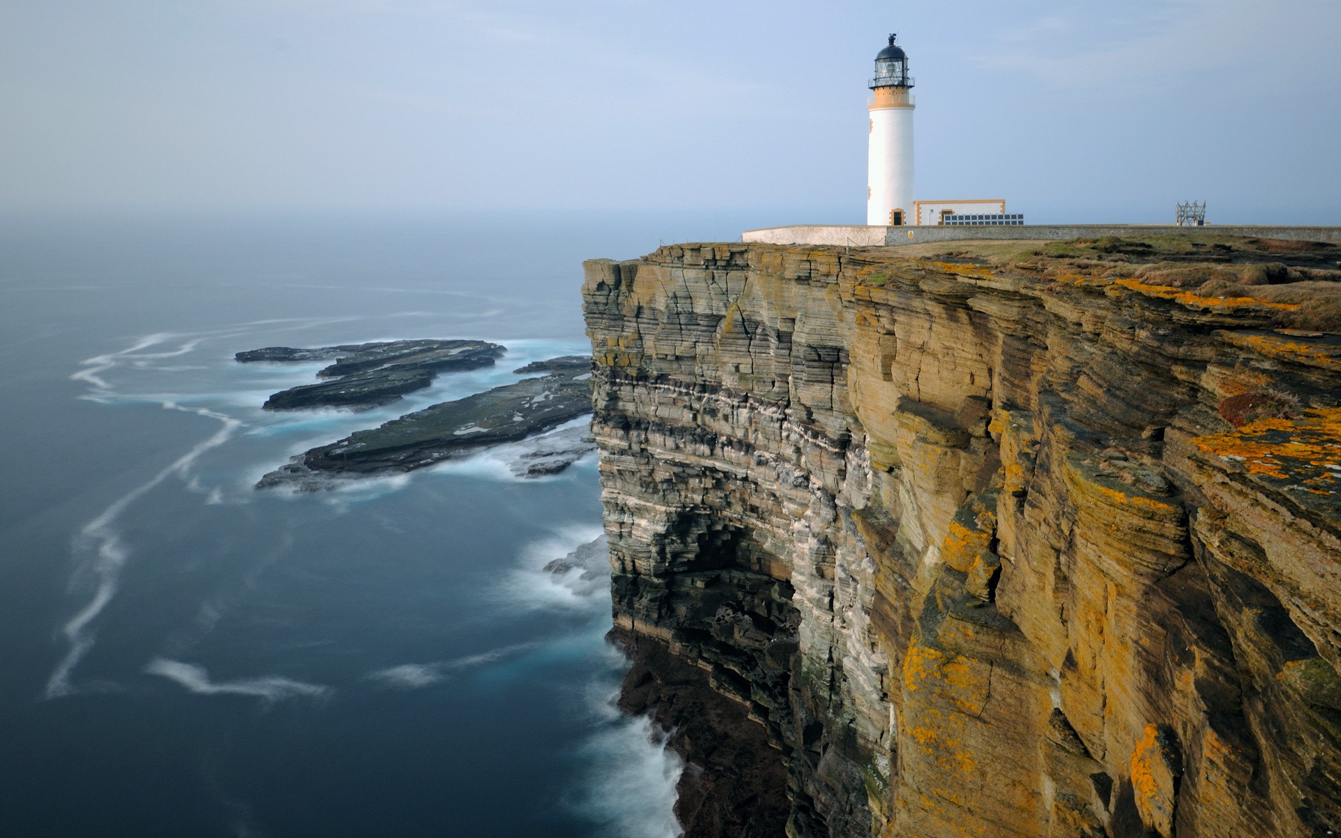Noup Head Lighthouse, Scotland - Noup Head Lighthouse , HD Wallpaper & Backgrounds