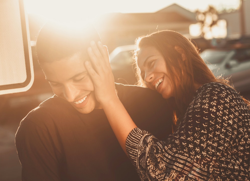 Smiling Man And Woman - Relationship Goals , HD Wallpaper & Backgrounds