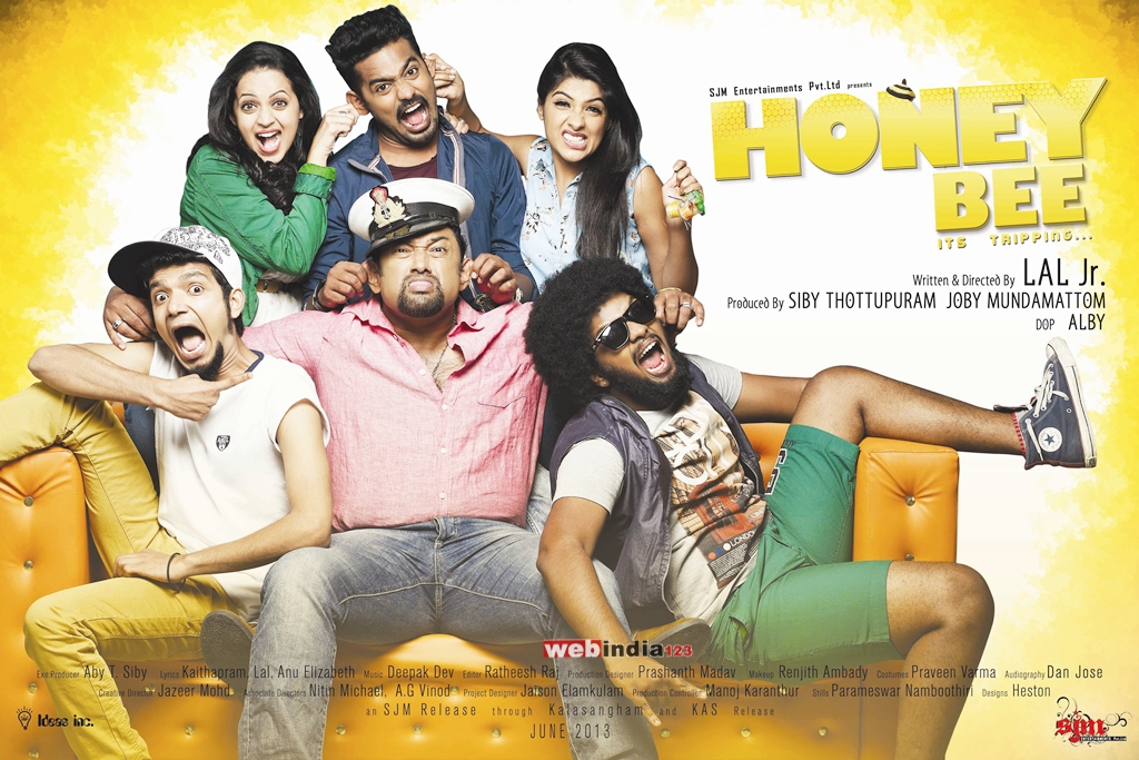 Honey Bee Wallpaper - Honey Bee 2 Malayalam Full Movie , HD Wallpaper & Backgrounds