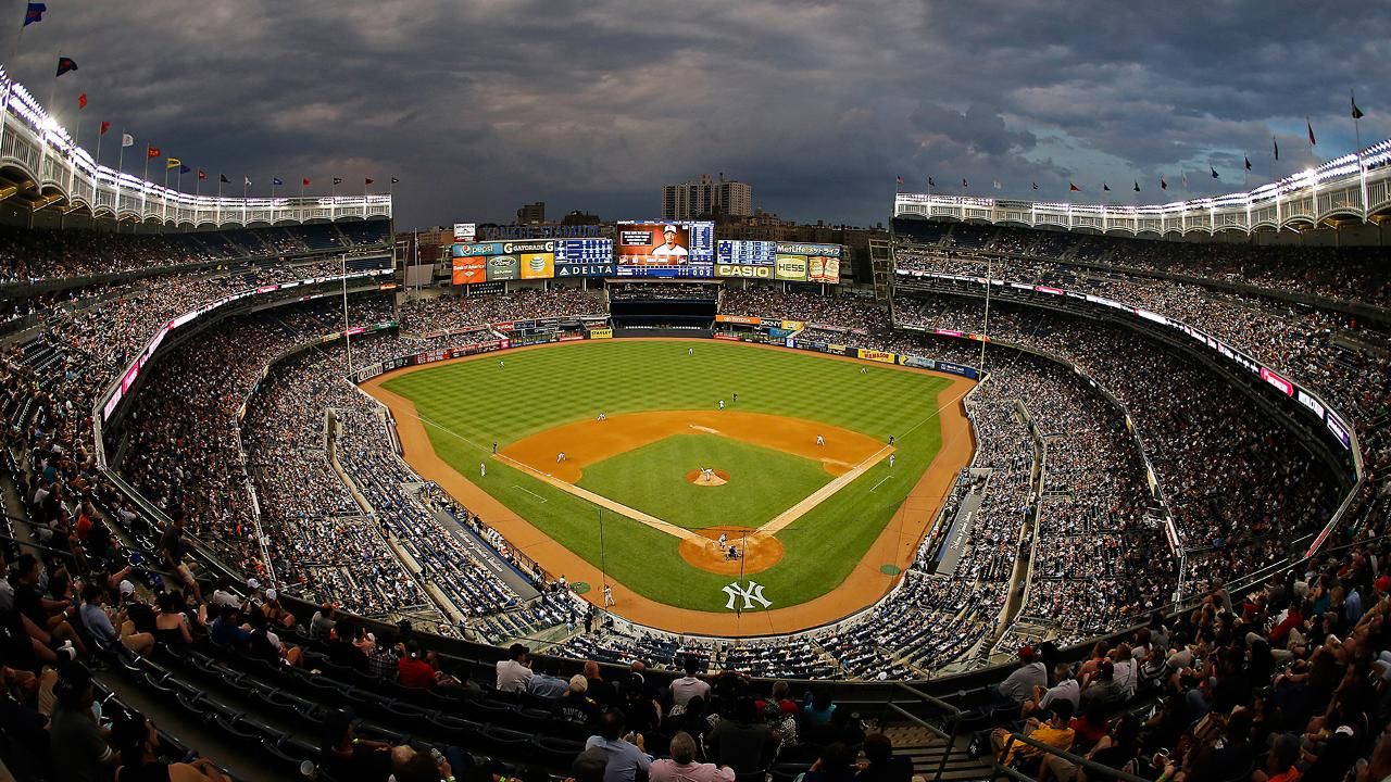 Top Yankee Stadium Wallpaper - New York Yankees Stadium Night , HD Wallpaper & Backgrounds