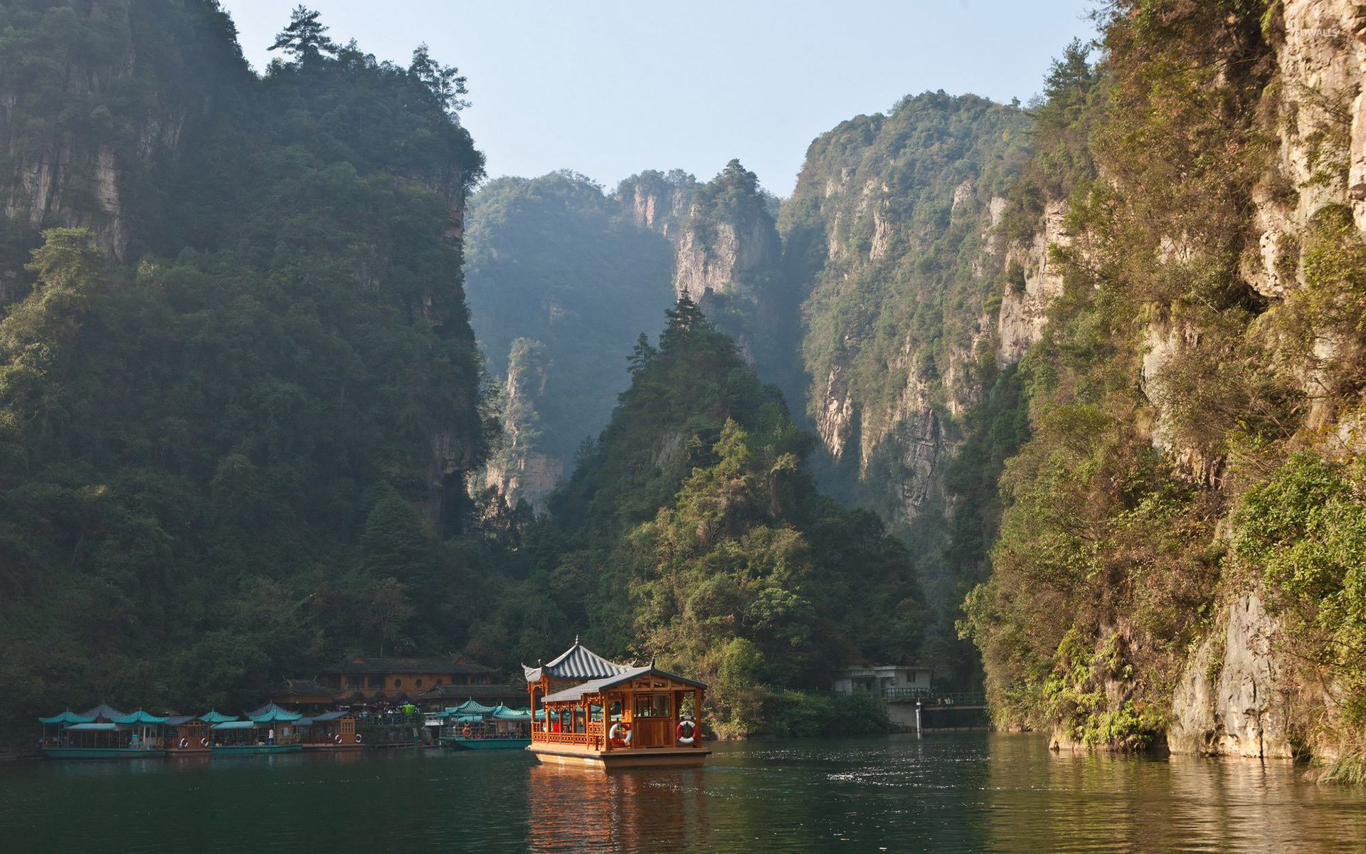 Chinese Boats On The Mountain Lake Wallpaper - Mountain And Lake In China , HD Wallpaper & Backgrounds