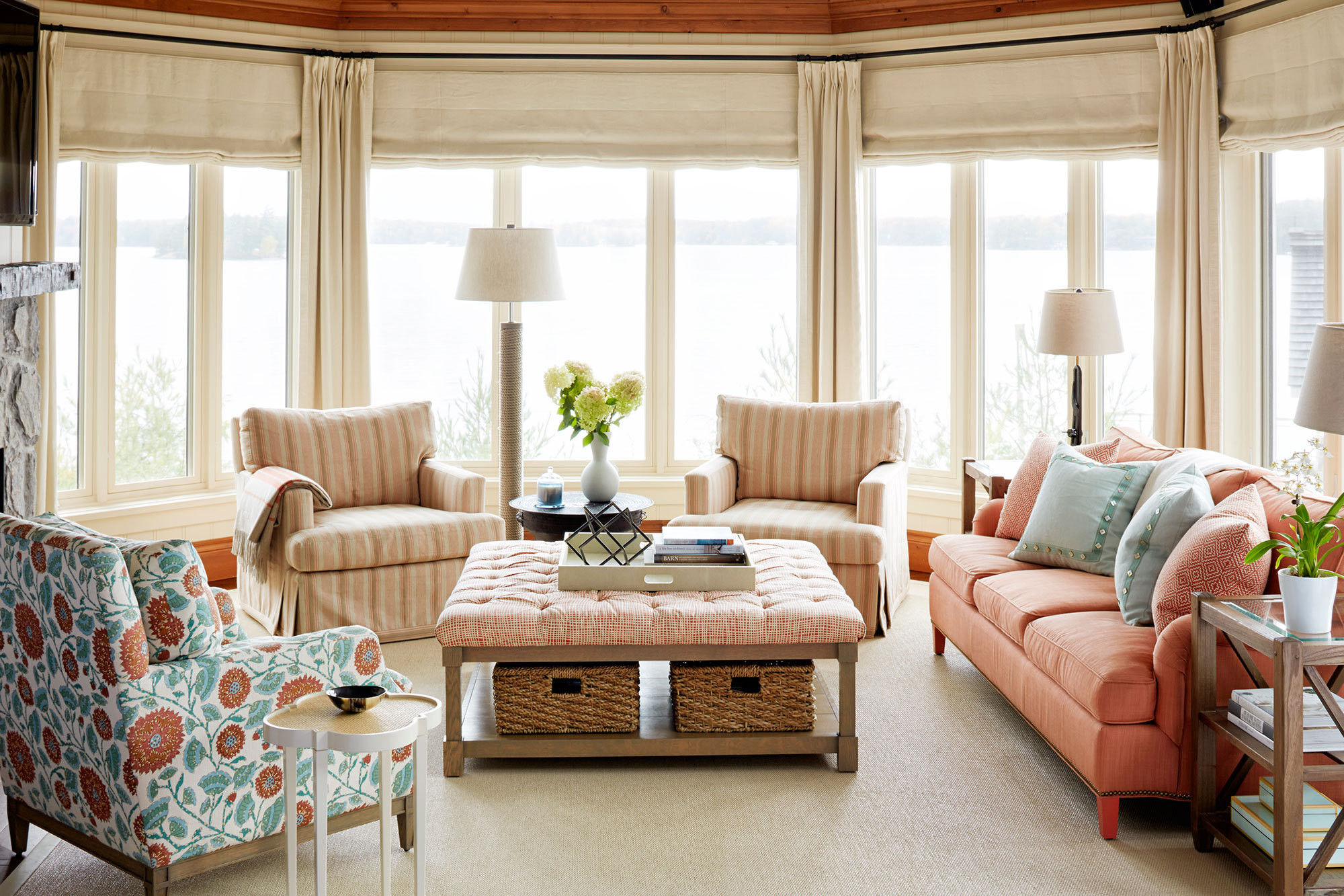 In The Family Room, Overlooking Lake Joseph, Upholstered - Living Room Overlooking Lake , HD Wallpaper & Backgrounds