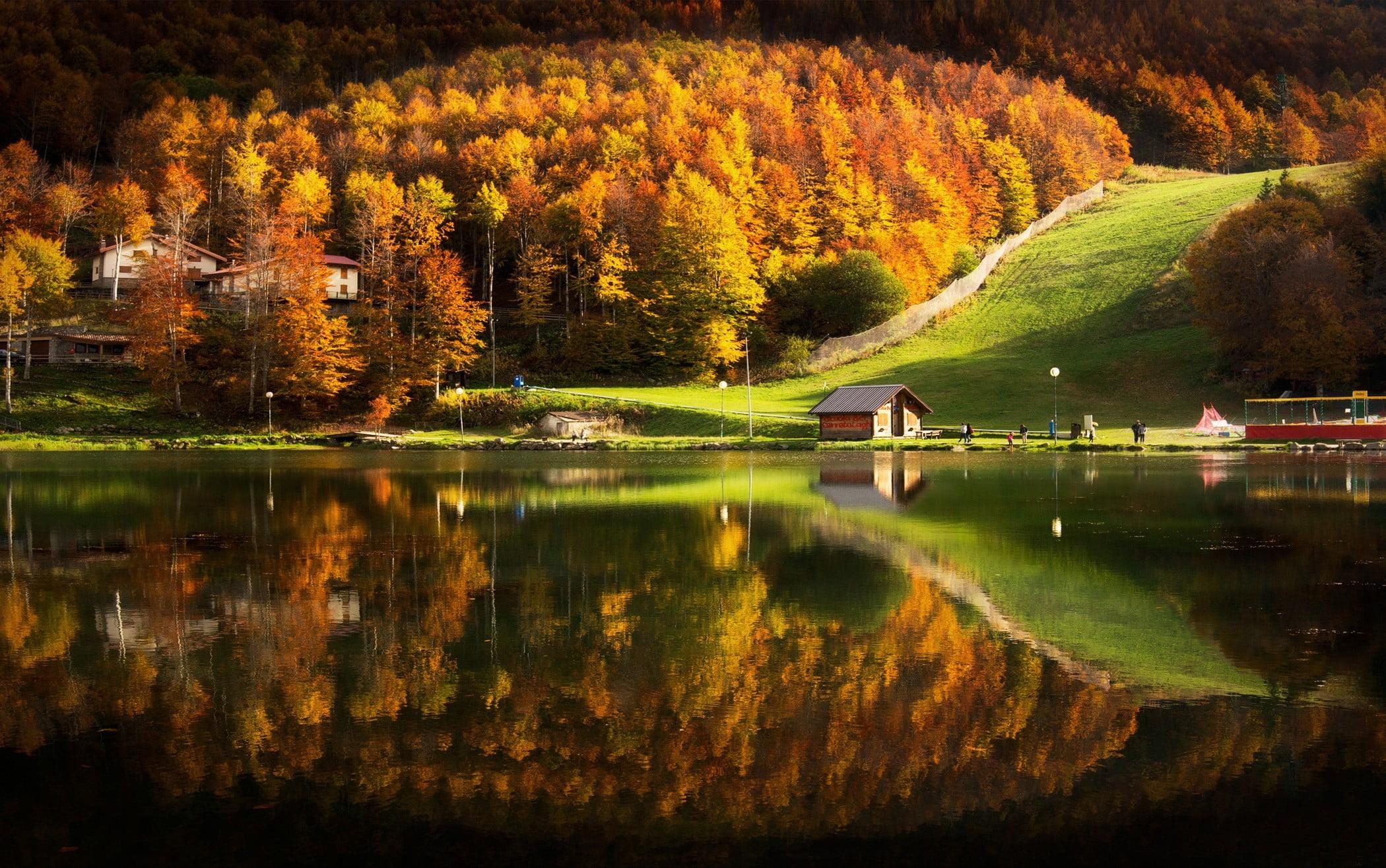 Lake - National Park Of The Tuscan Emilian , HD Wallpaper & Backgrounds