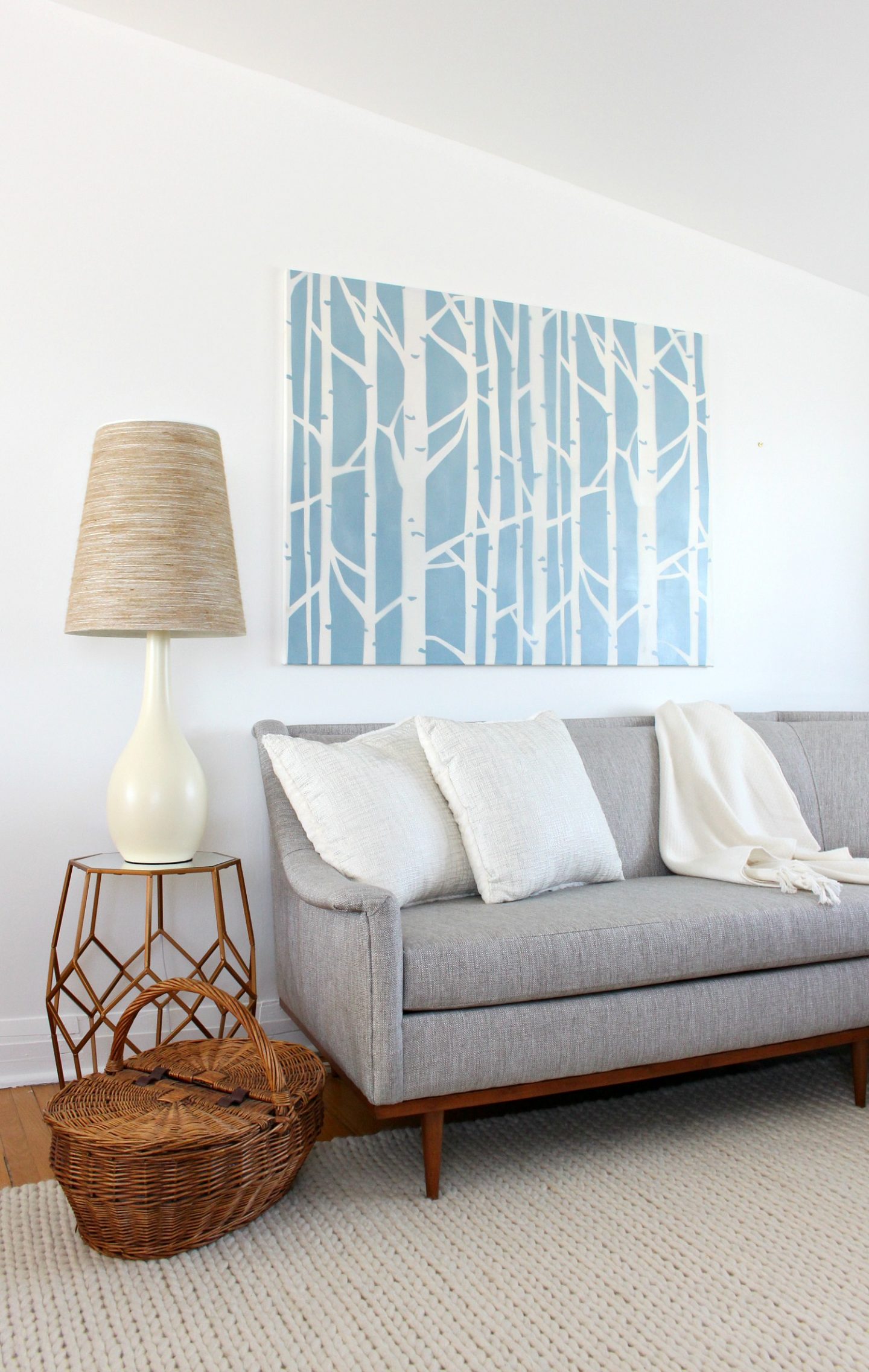 Diy Stenciled Art - Studio Couch , HD Wallpaper & Backgrounds