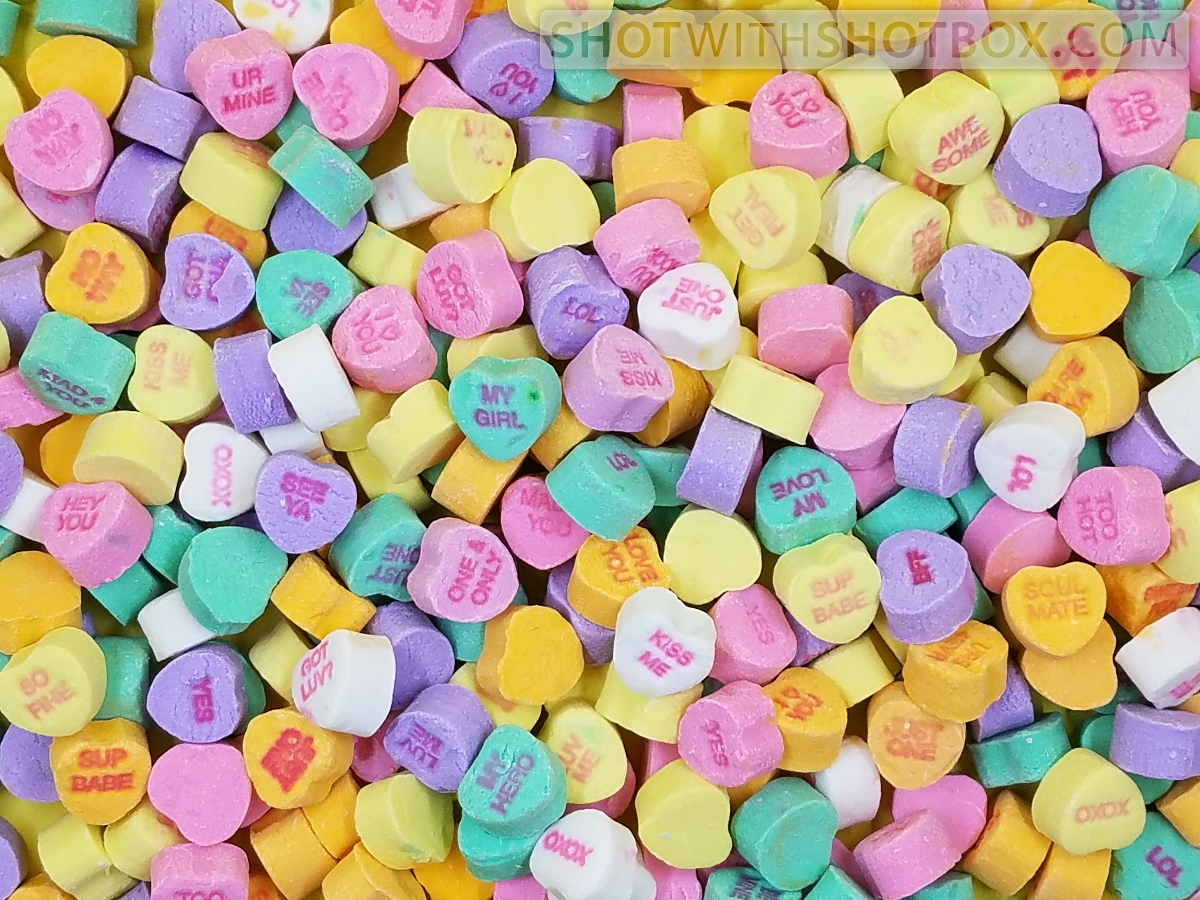 Conversation Hearts Background/wallpaper - Valentines Candy Hearts Background , HD Wallpaper & Backgrounds