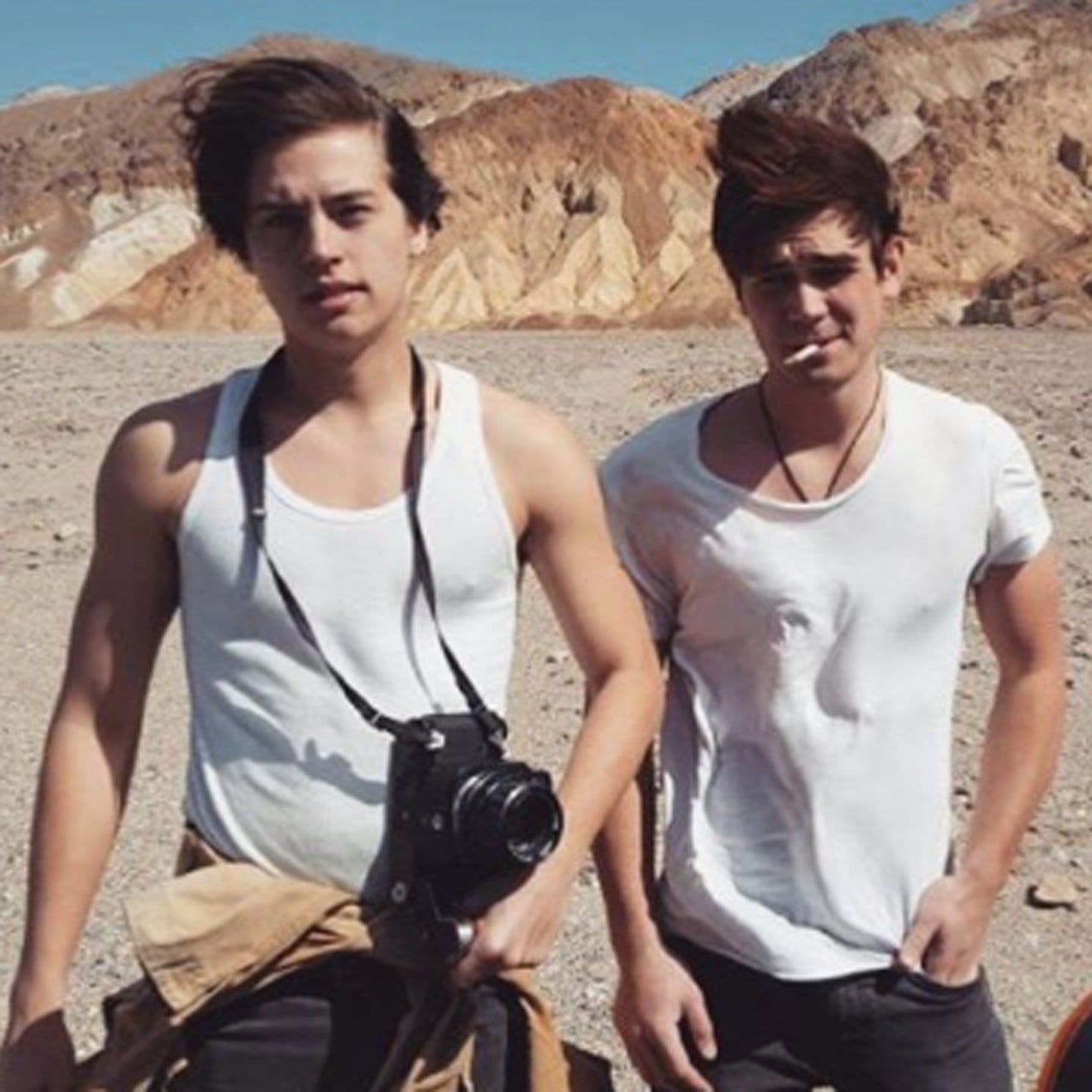 Kj Apa And Cole Sprouse Pictures - Cole And Kj Apa , HD Wallpaper & Backgrounds