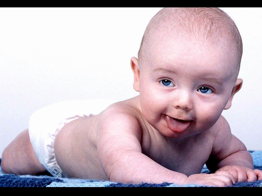 Funny Wallpapers Of Babies With Quotes Tops Funny Babies - Naughty Cute Babies , HD Wallpaper & Backgrounds