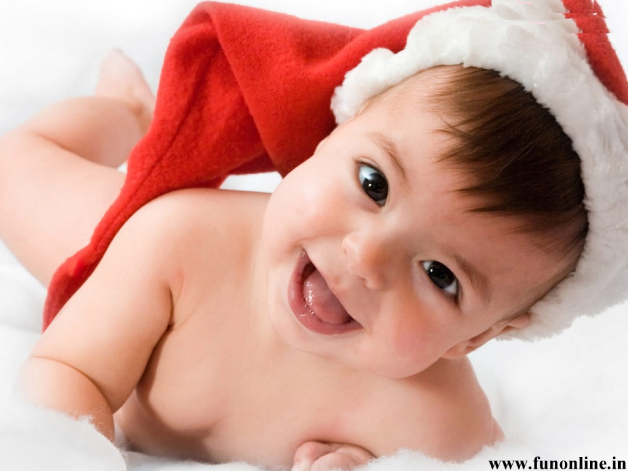 Funny Baby Wallpaper 13 Hd Wallpaper Cute Wallpaper Beauty