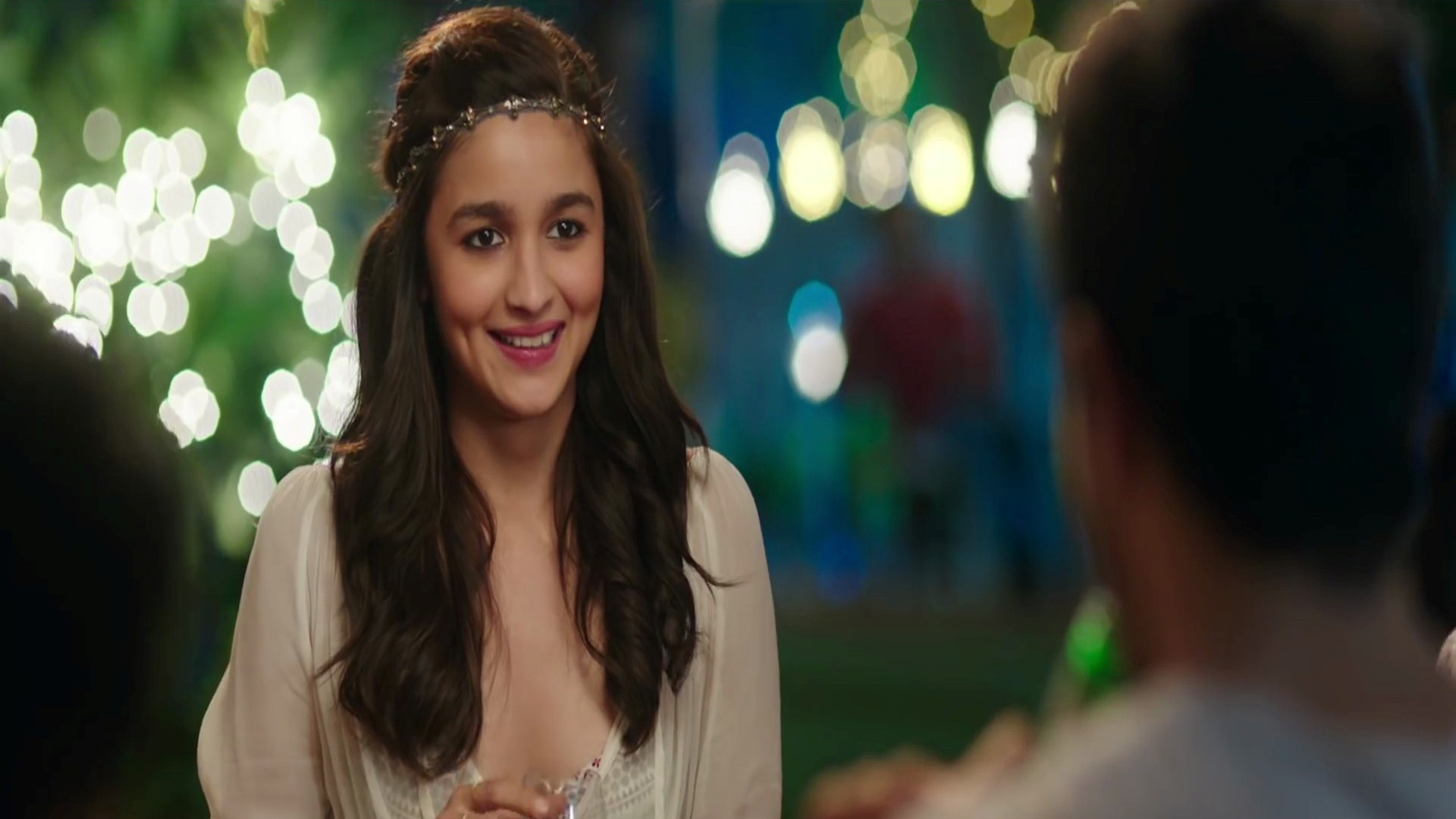 Alia Bhatt Hd Live Wallpaper - Alia Bhatt Bollywood Movies , HD Wallpaper & Backgrounds