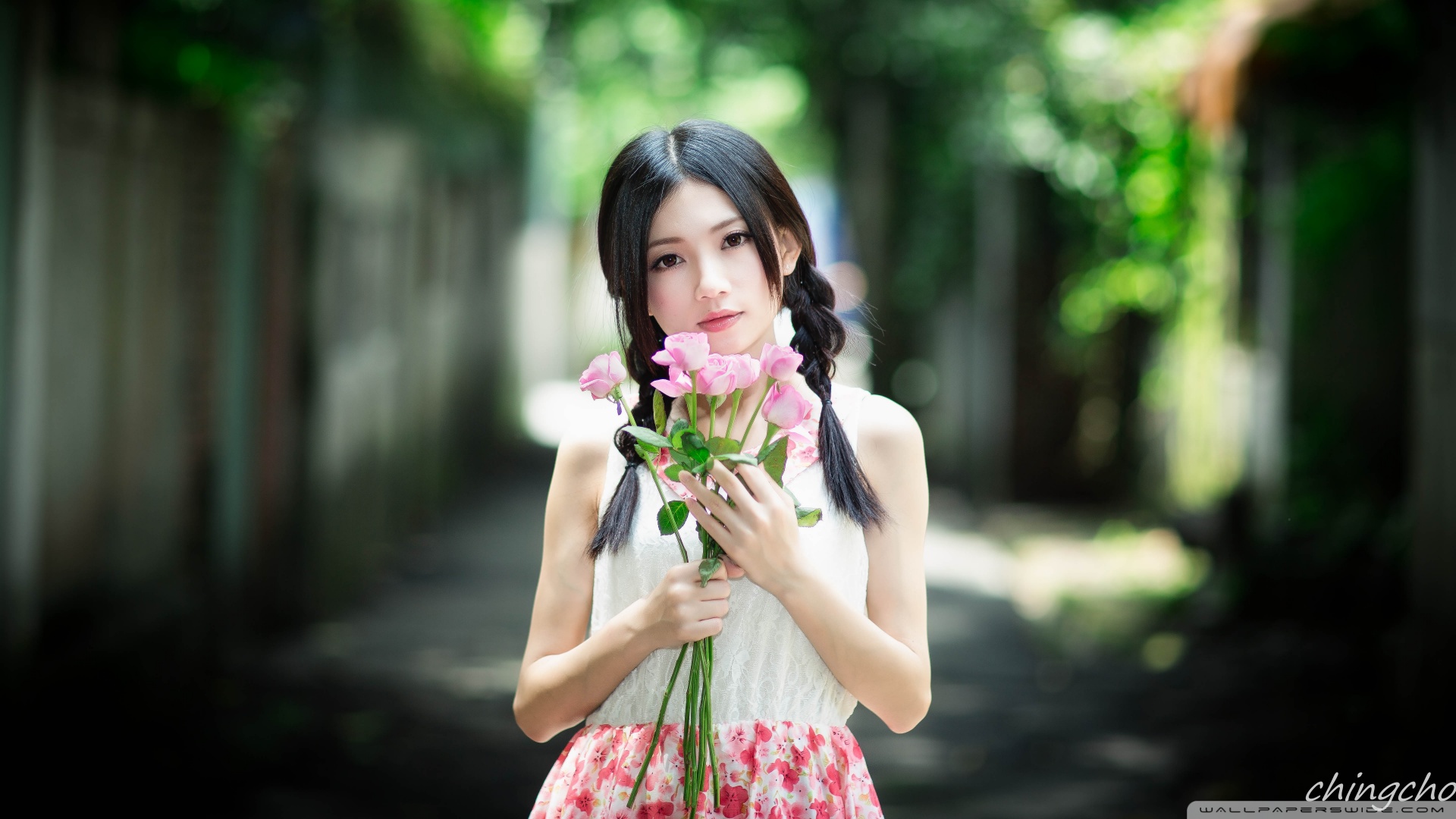 Hd 16 - - Chinese Girl With Flowers , HD Wallpaper & Backgrounds