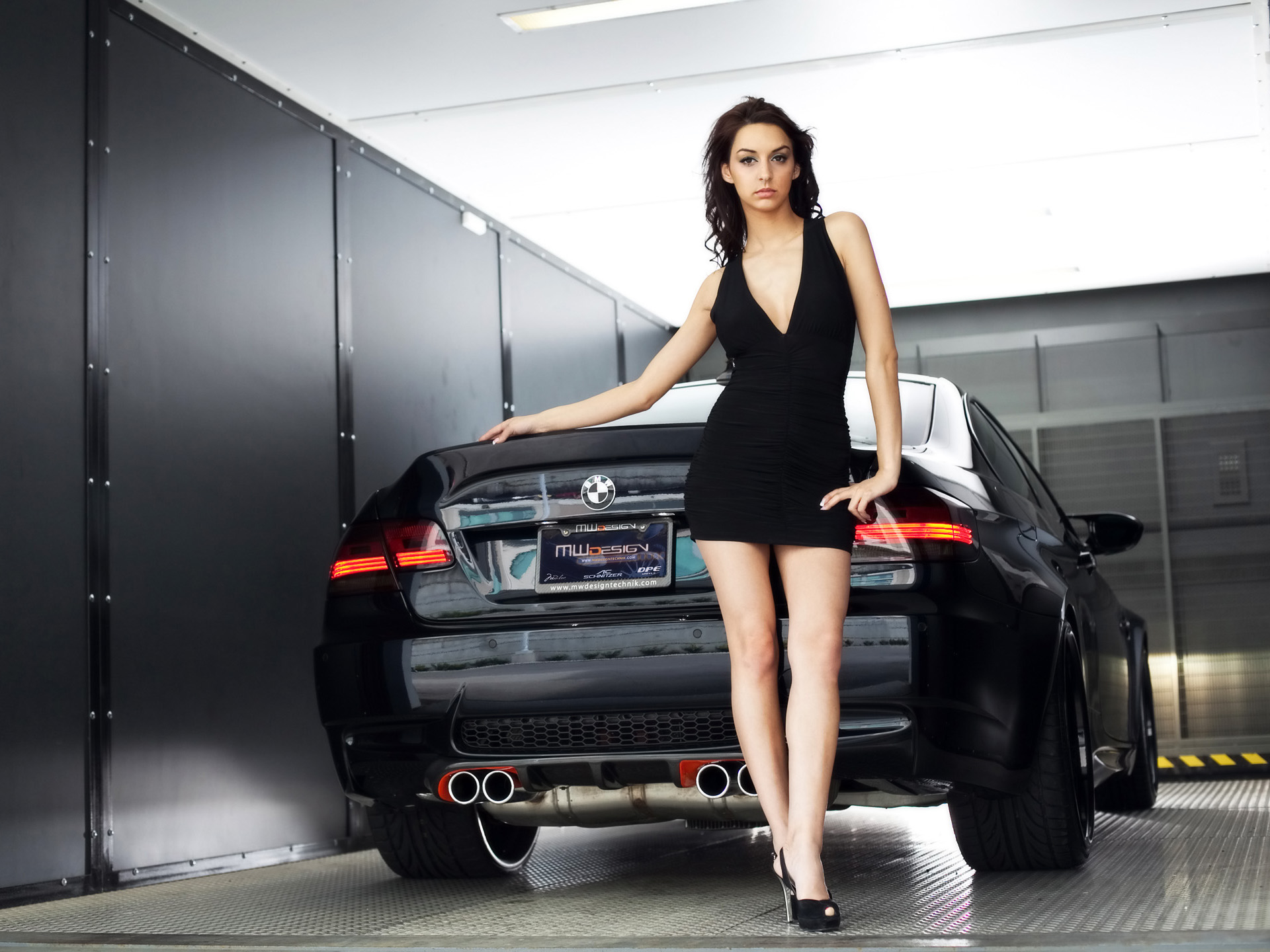 Car And Girl Hd , HD Wallpaper & Backgrounds