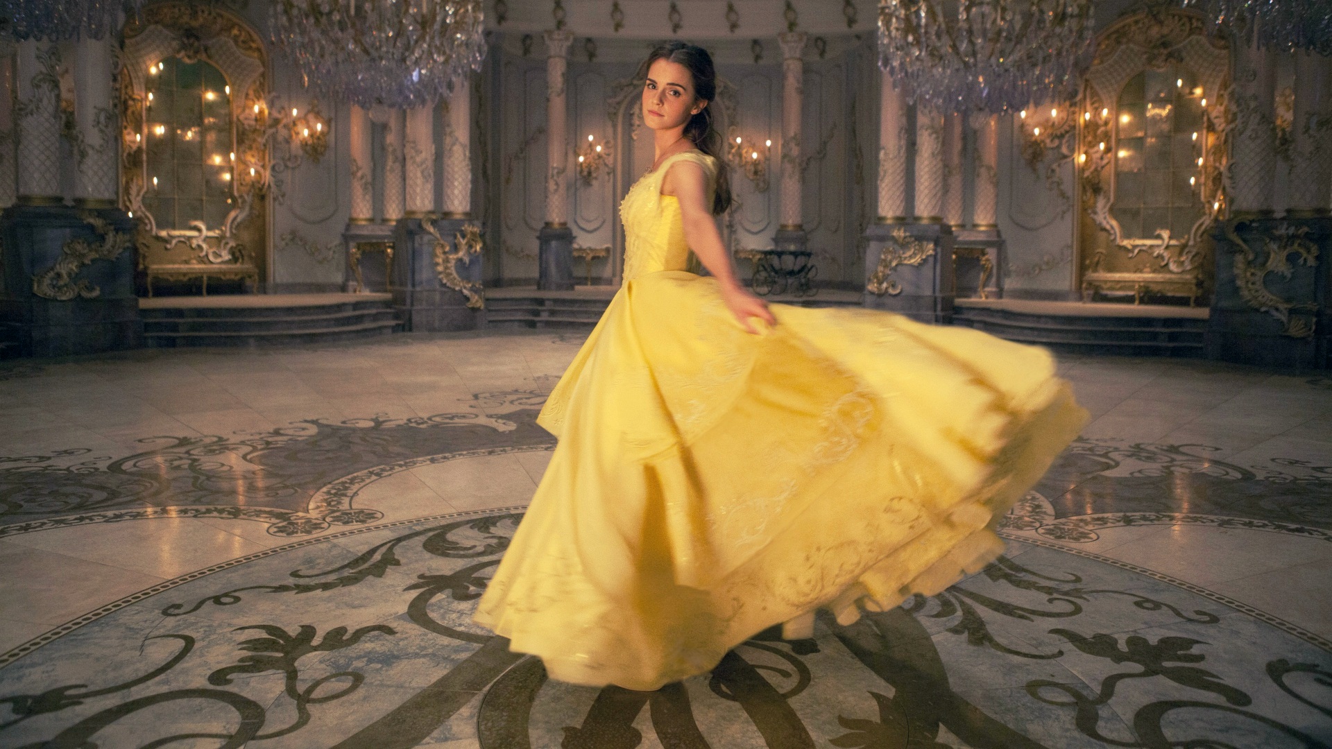 Emma Watson Beauty And The Beast Yellow Dress Wallpaper - Beauty And The Beast Beauty , HD Wallpaper & Backgrounds