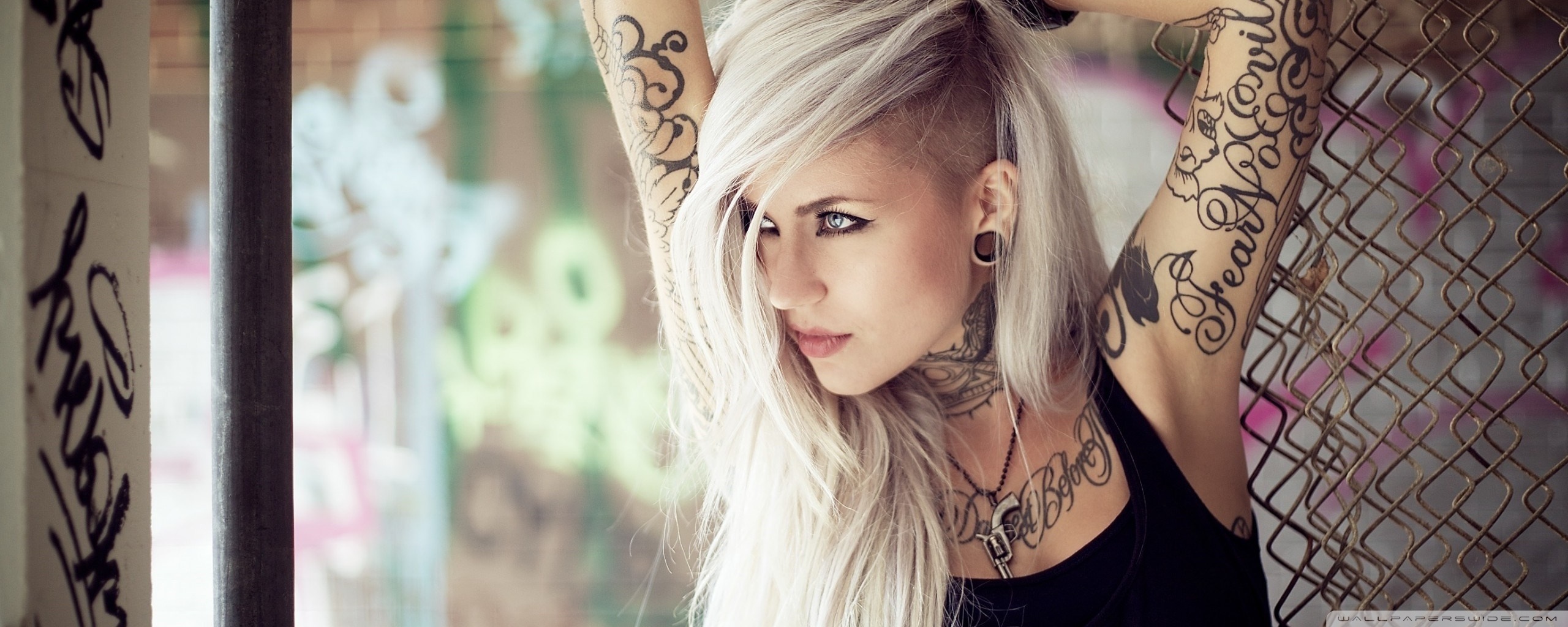 Rate This Wallpaper - Blonde Girl With Tattoo , HD Wallpaper & Backgrounds
