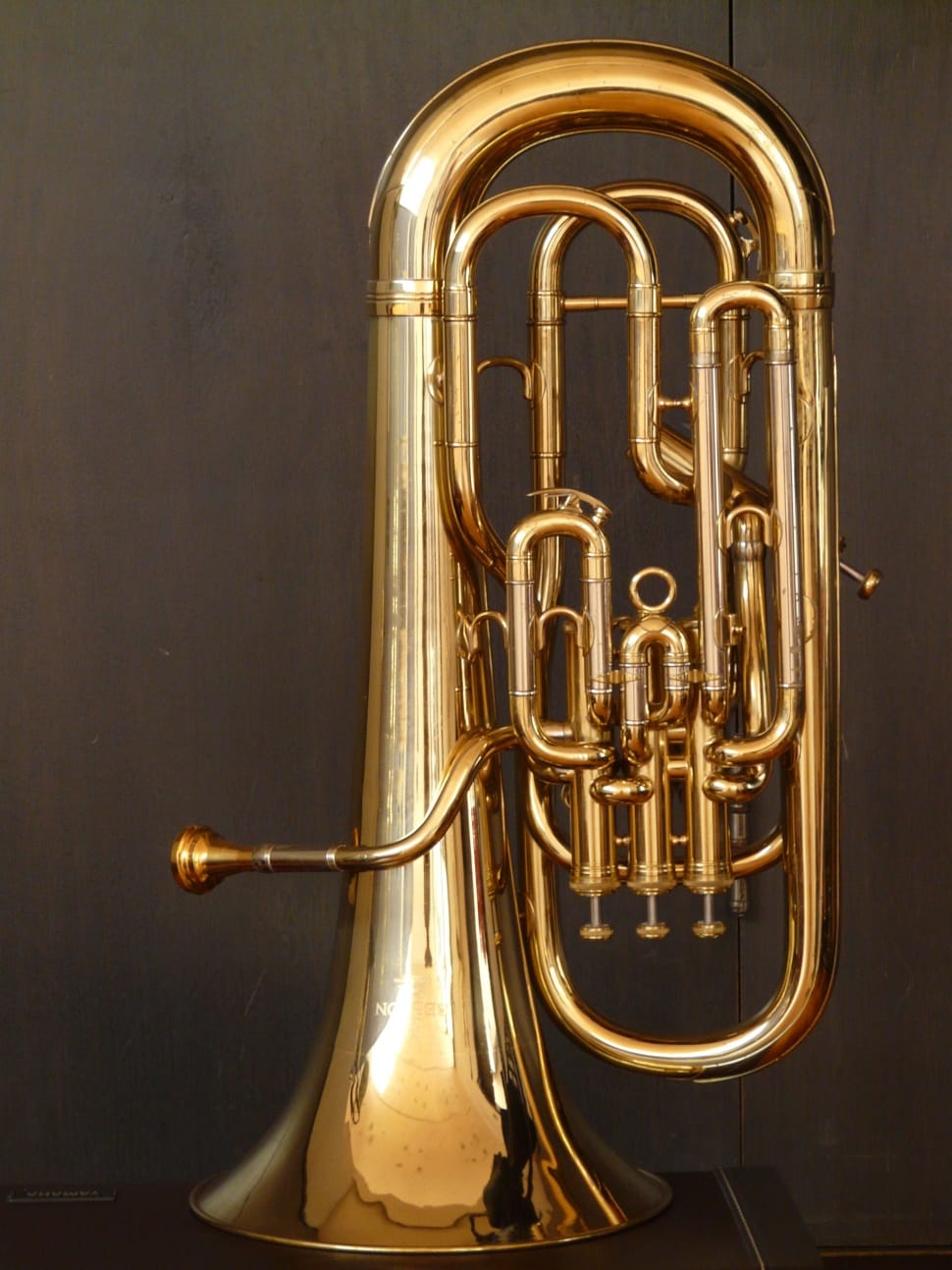 Gold French Horn - 楽器 ラッパ , HD Wallpaper & Backgrounds