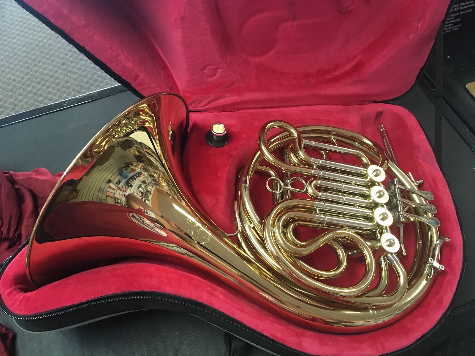 Icj8csrmf3di7r0taukh - Horn (#2222284) - HD Wallpaper & Backgrounds