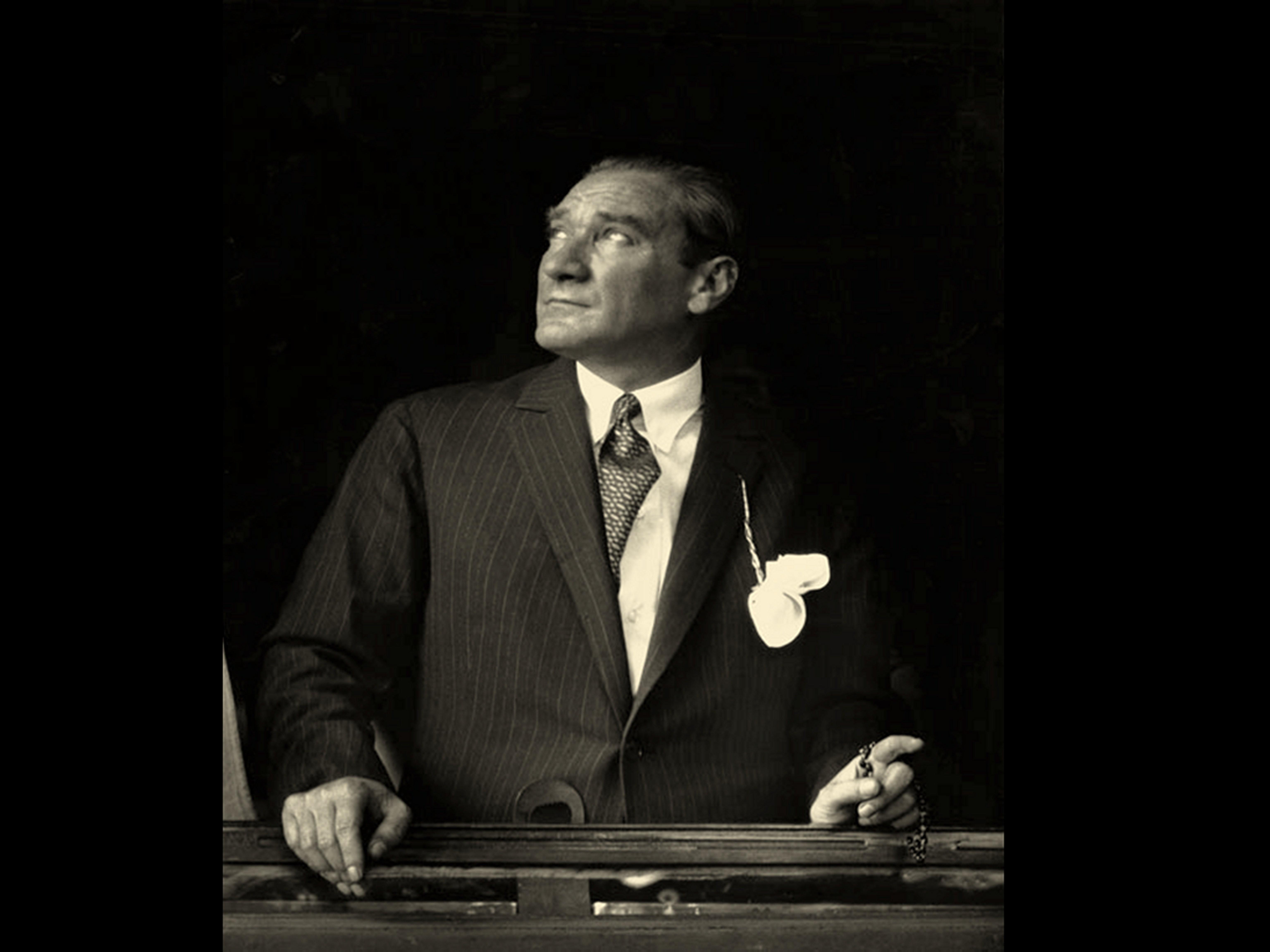 Ulu Önder Mustafa Kemal Atatürk , HD Wallpaper & Backgrounds