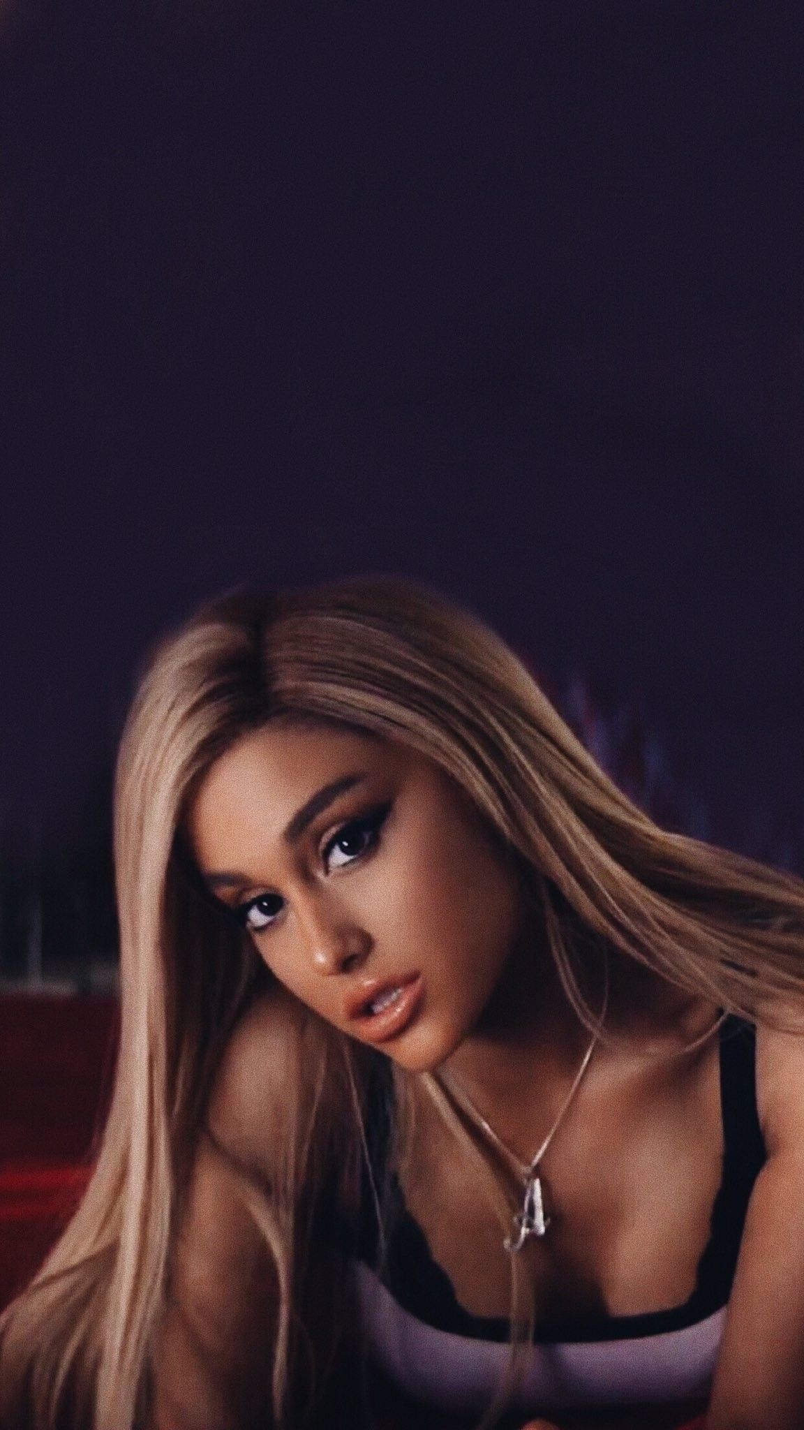 Ariana Grande Wallpaper 2019 , HD Wallpaper & Backgrounds