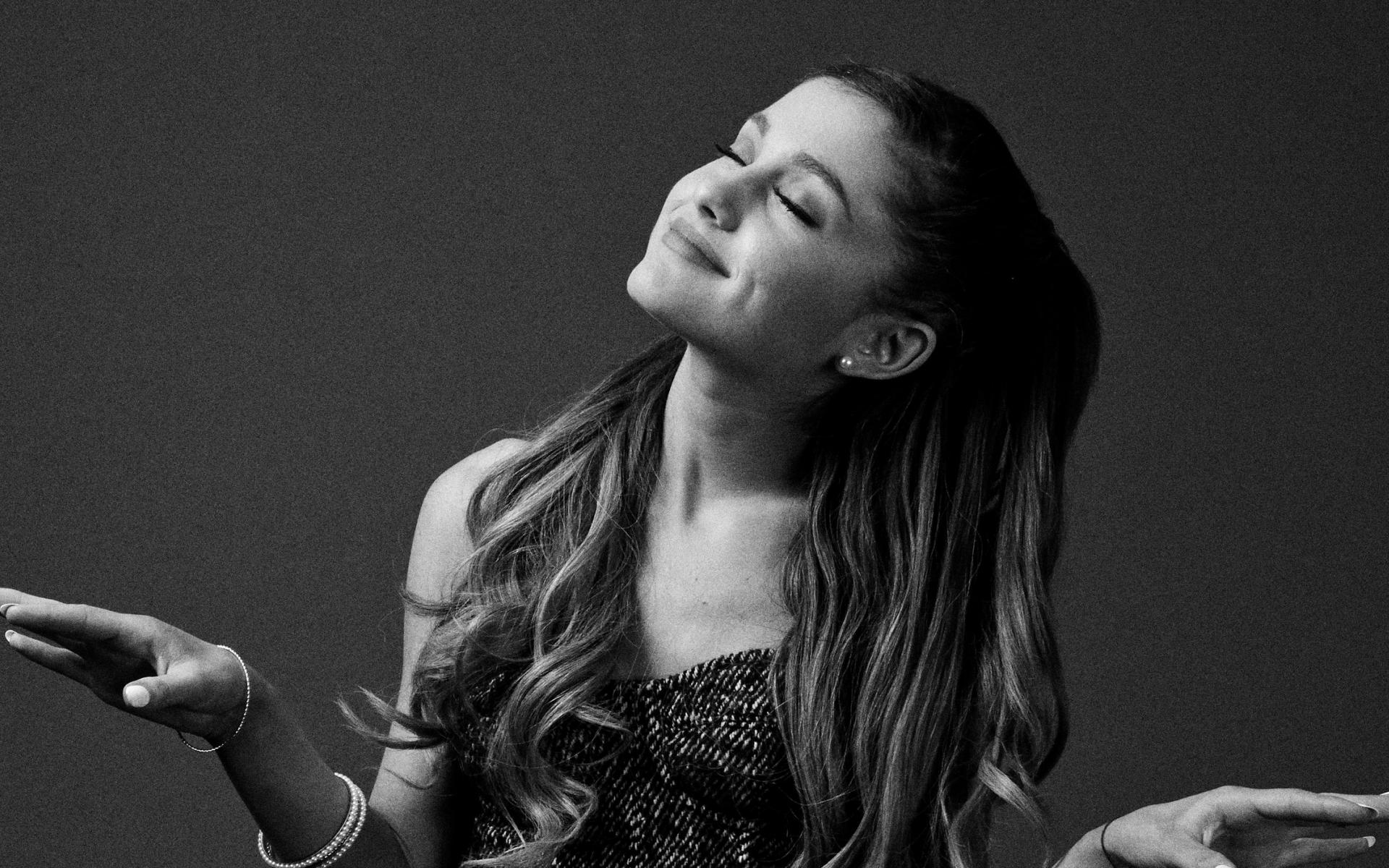 Ariana Grande , HD Wallpaper & Backgrounds